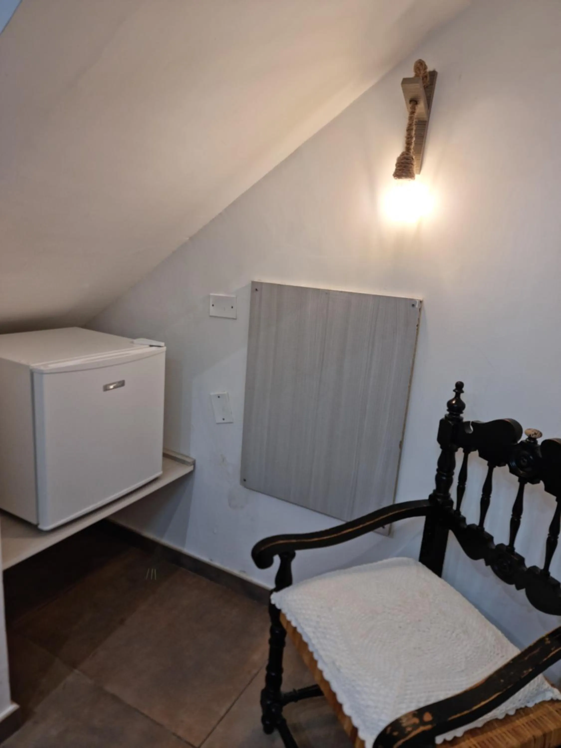 Photo of the whole room, Bed in EL Corazon De Napoles, Centro Històrico