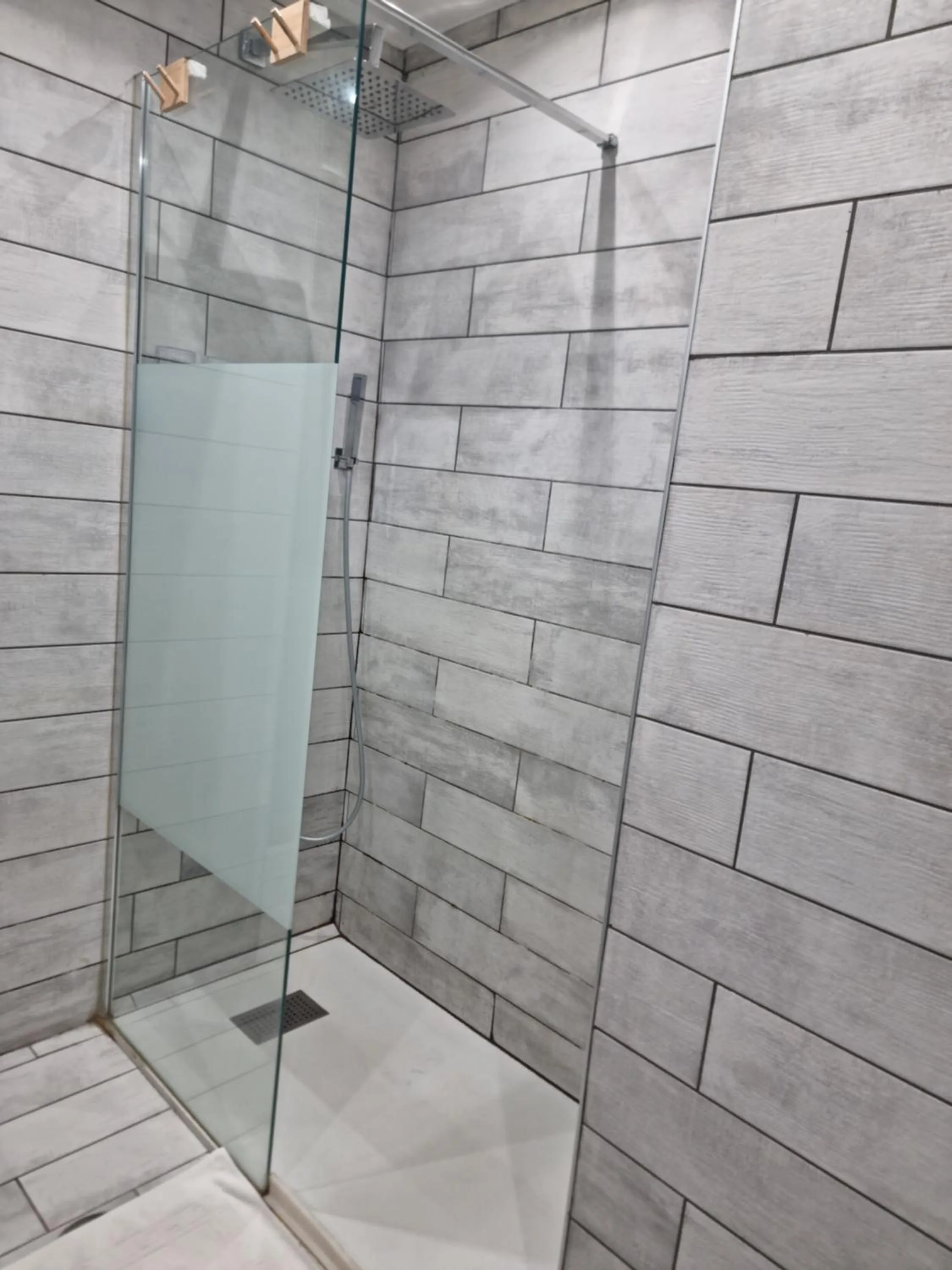 Shower in EL Corazon De Napoles, Centro Històrico