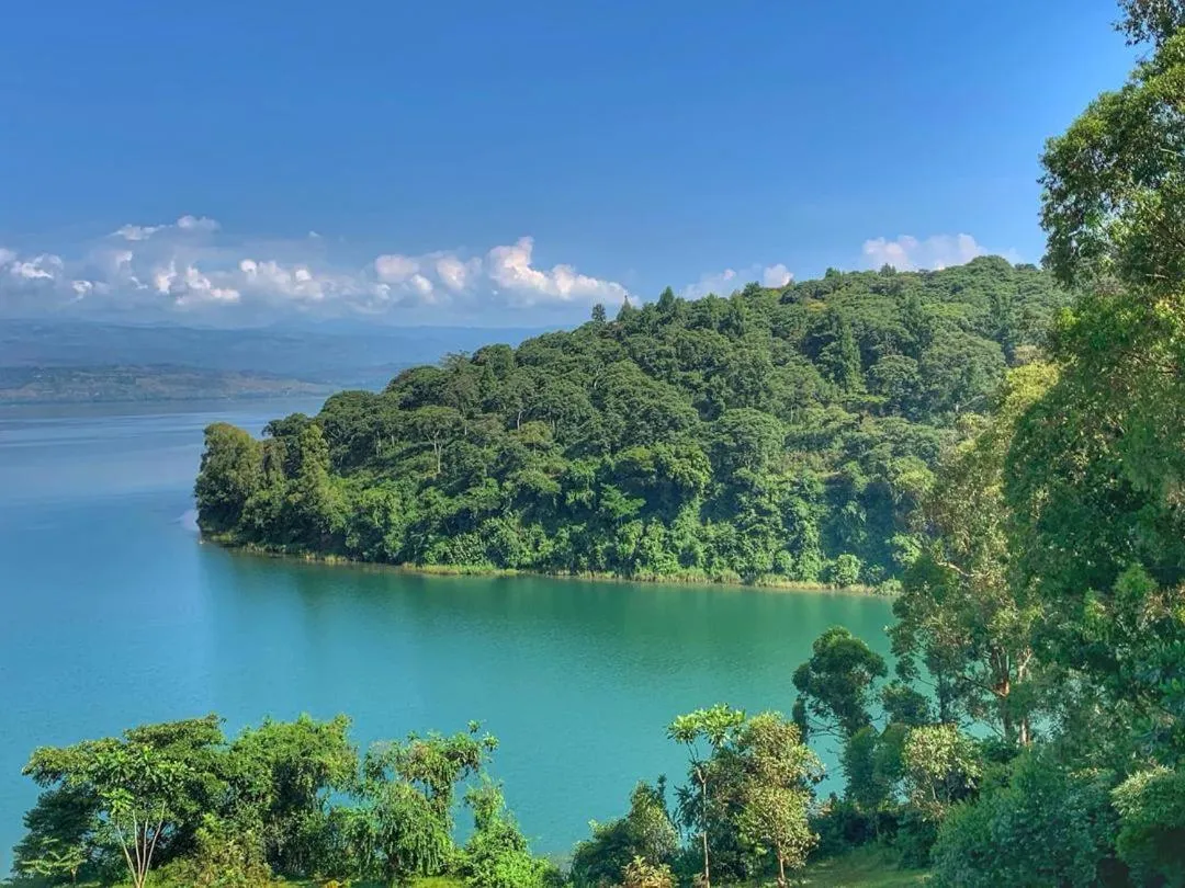 Lake view in Hotel Peace Guest House