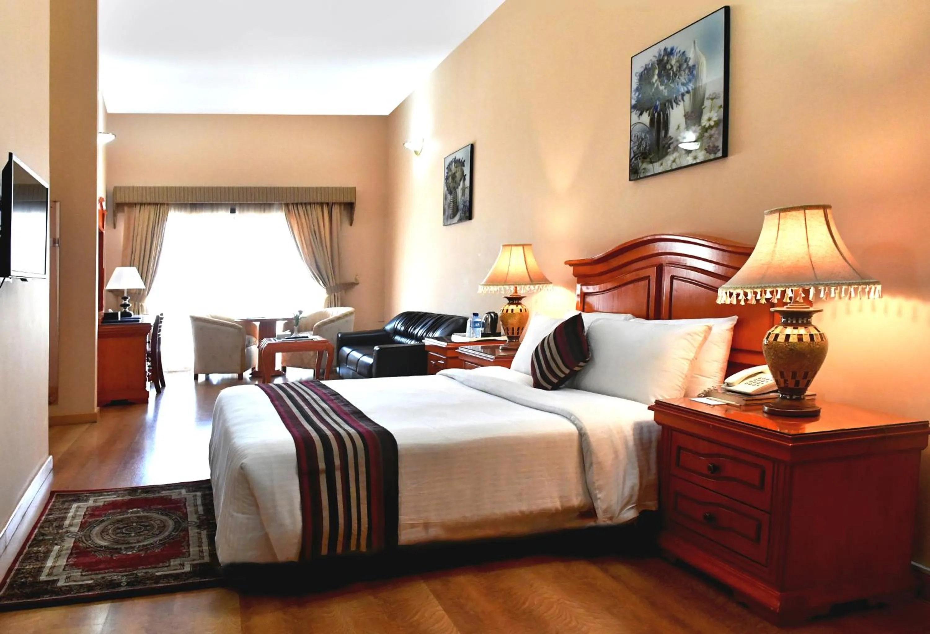 Sea view, Bed in Gulf Gate Hotel