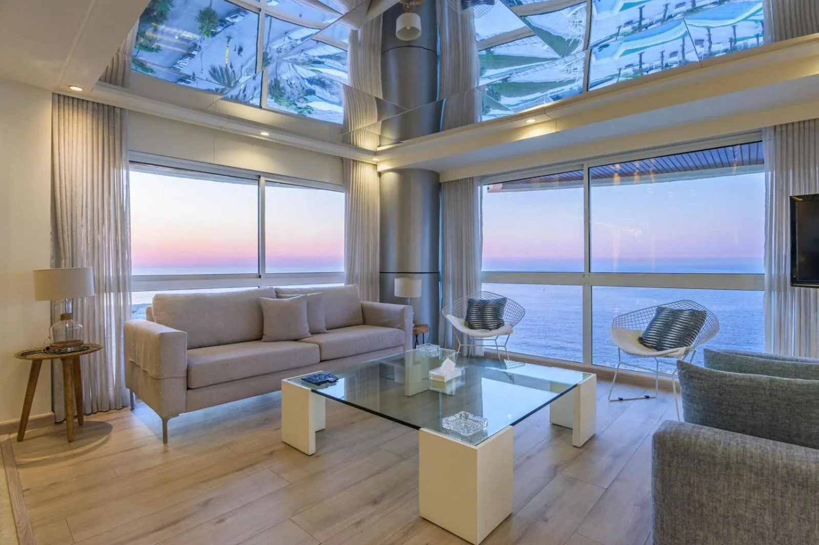 Sea view in Lahoya Suites