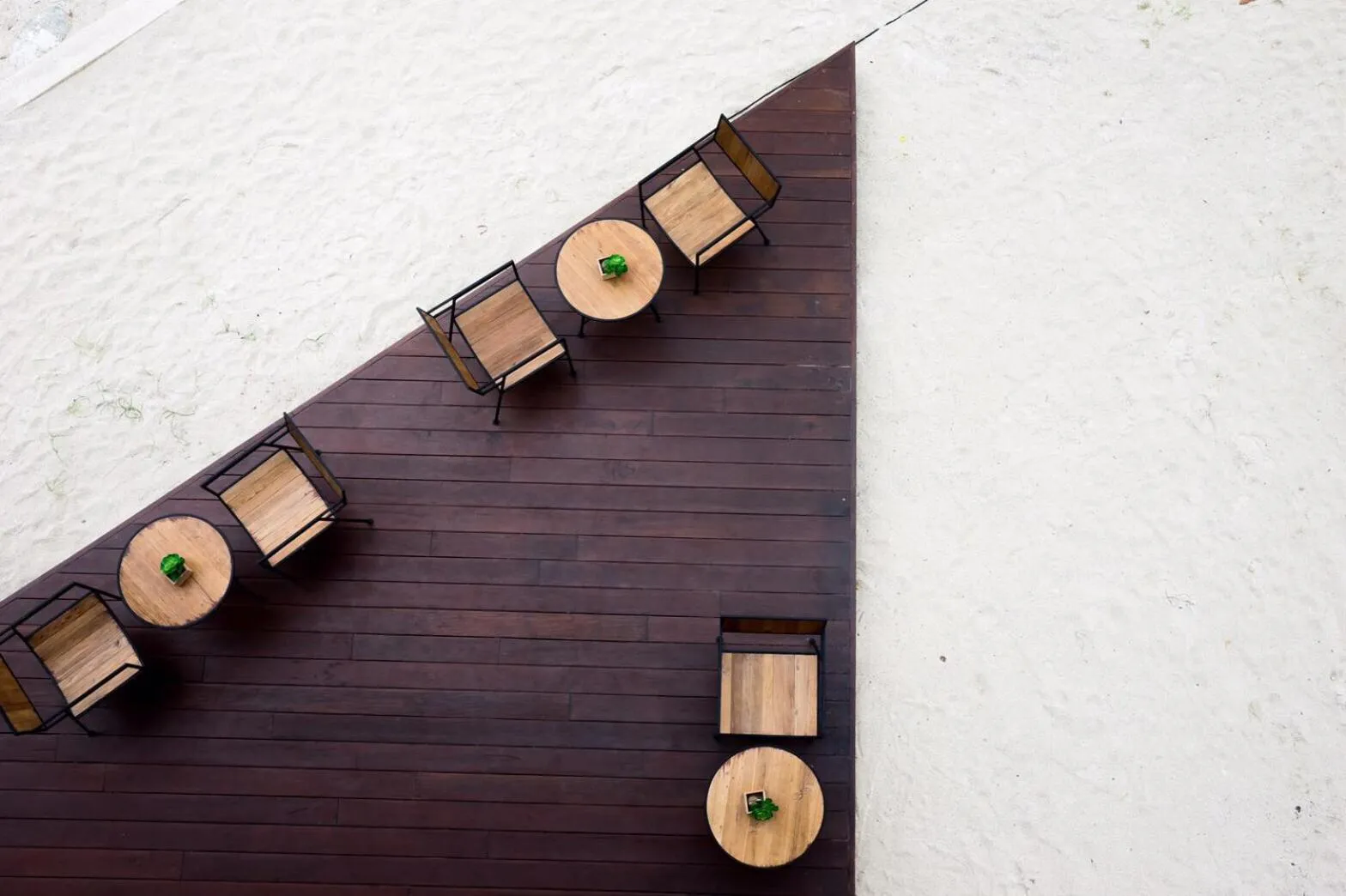 Lobby or reception in The Cabin Beach Resort