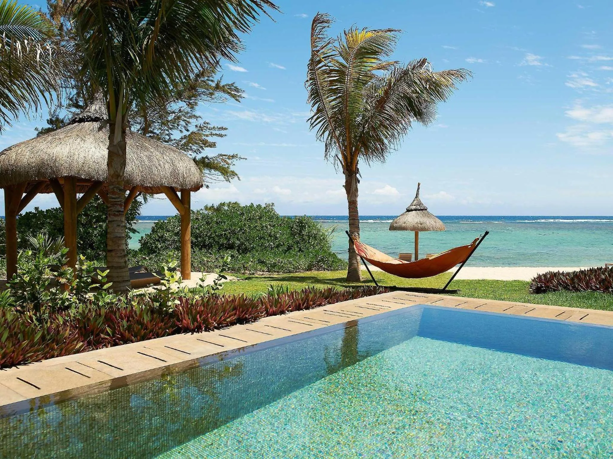 Photo of the whole room in SO/ Sofitel Mauritius