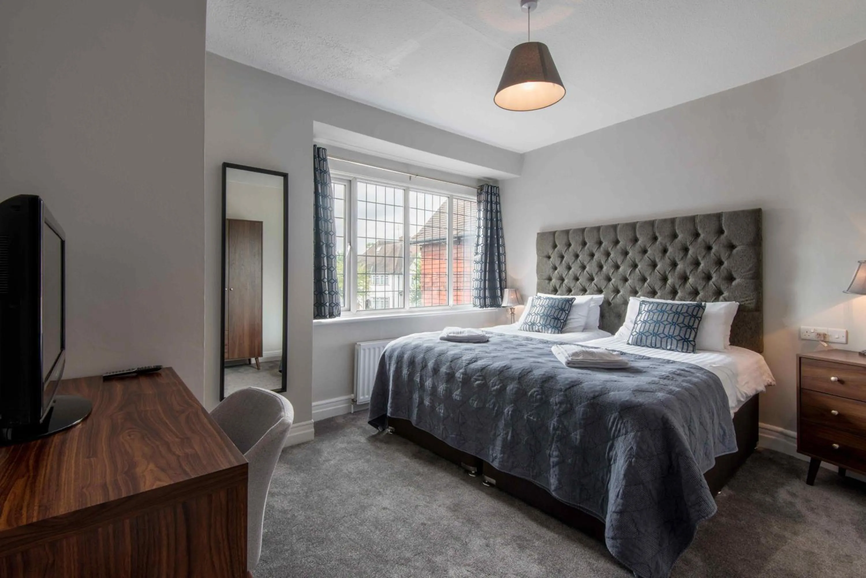 Bedroom, Bed in M-Hotels Studios & Apartments Free Parking