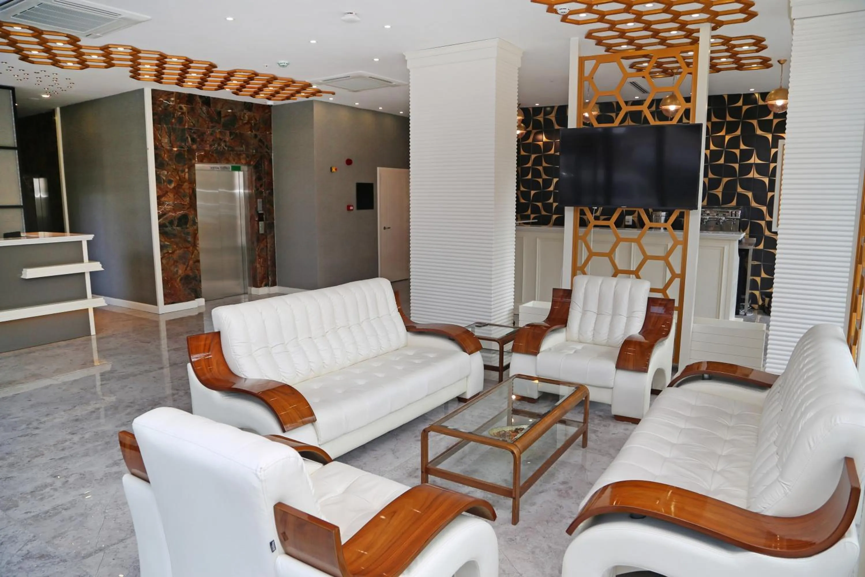 Lobby or reception in Kubaliç Hotel