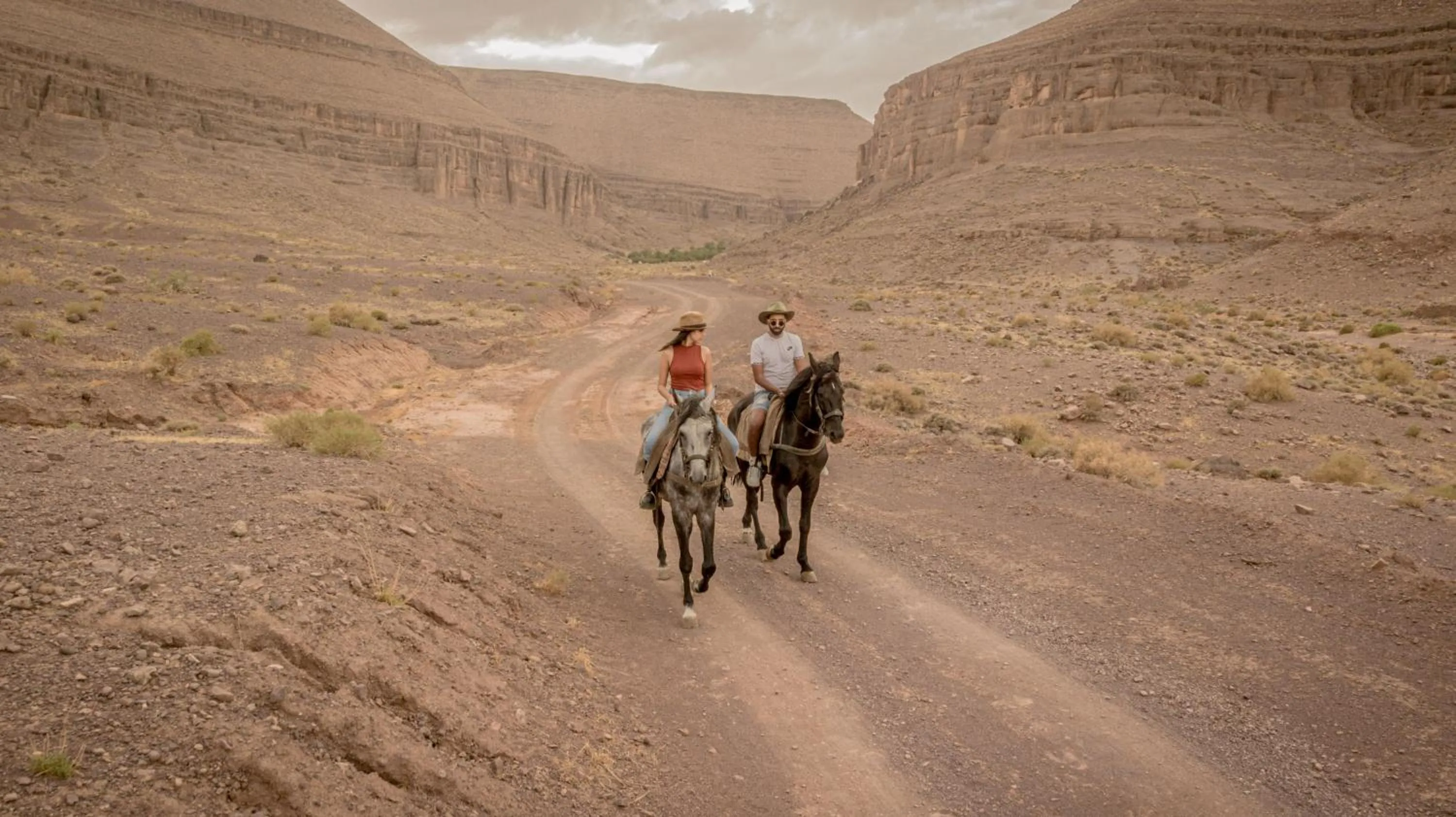Horse-riding in Ouednoujoum Ecolodge & Spa