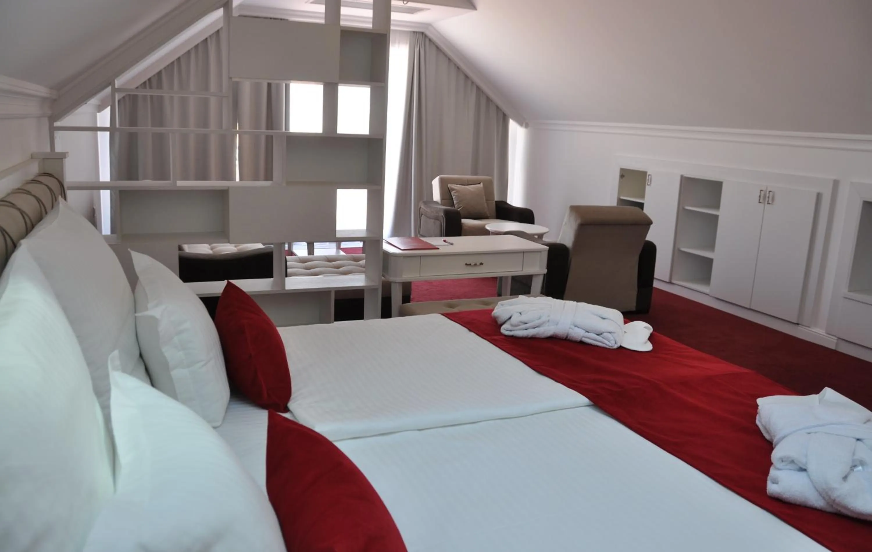 cot, Bed in Hotel Central Park