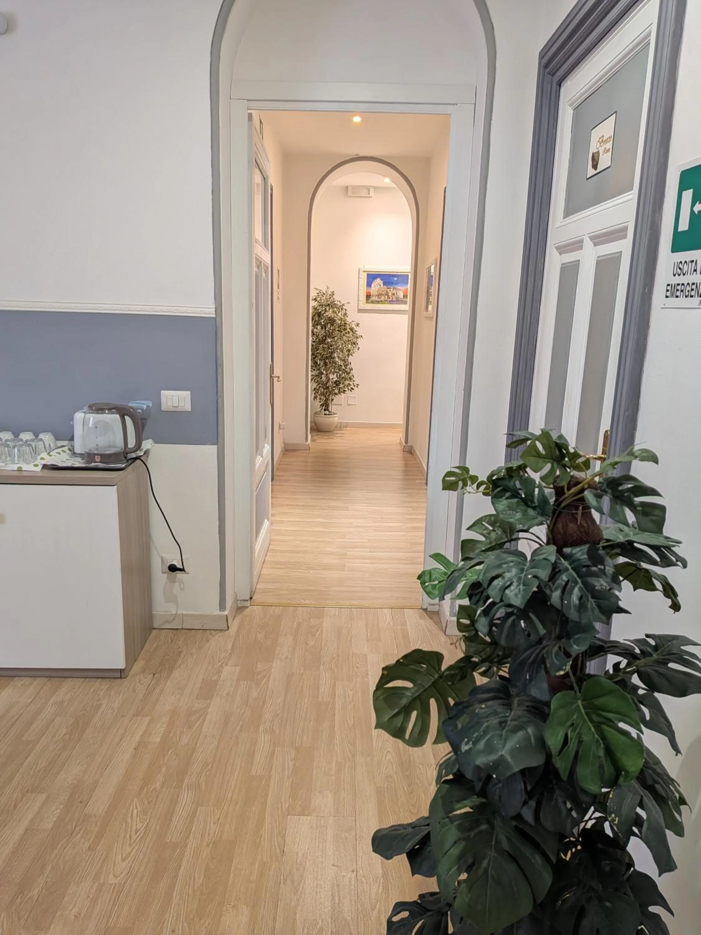 Communal kitchen in El Dorado Vatican