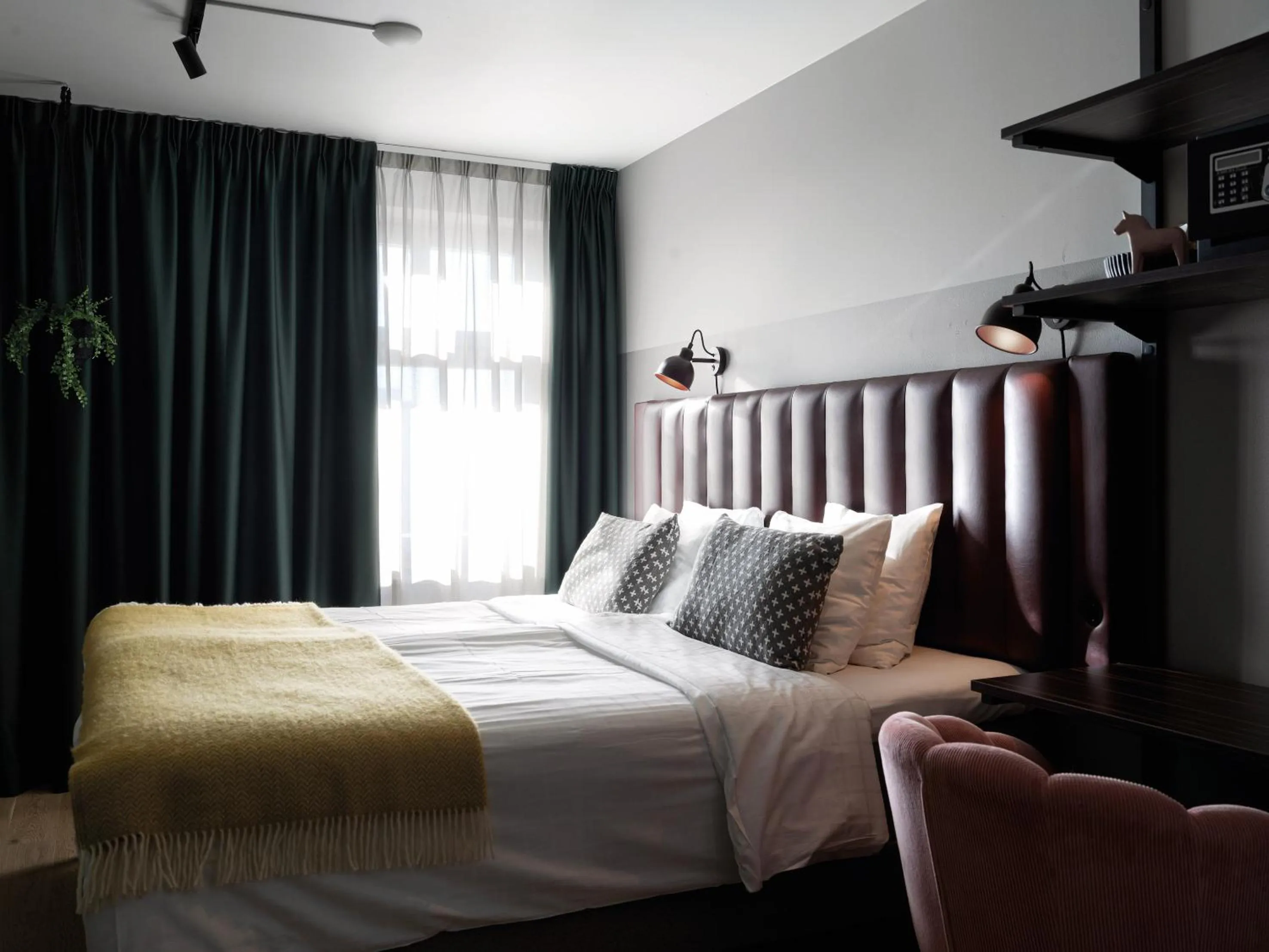 Bed in Elite City Hotel, Örebro