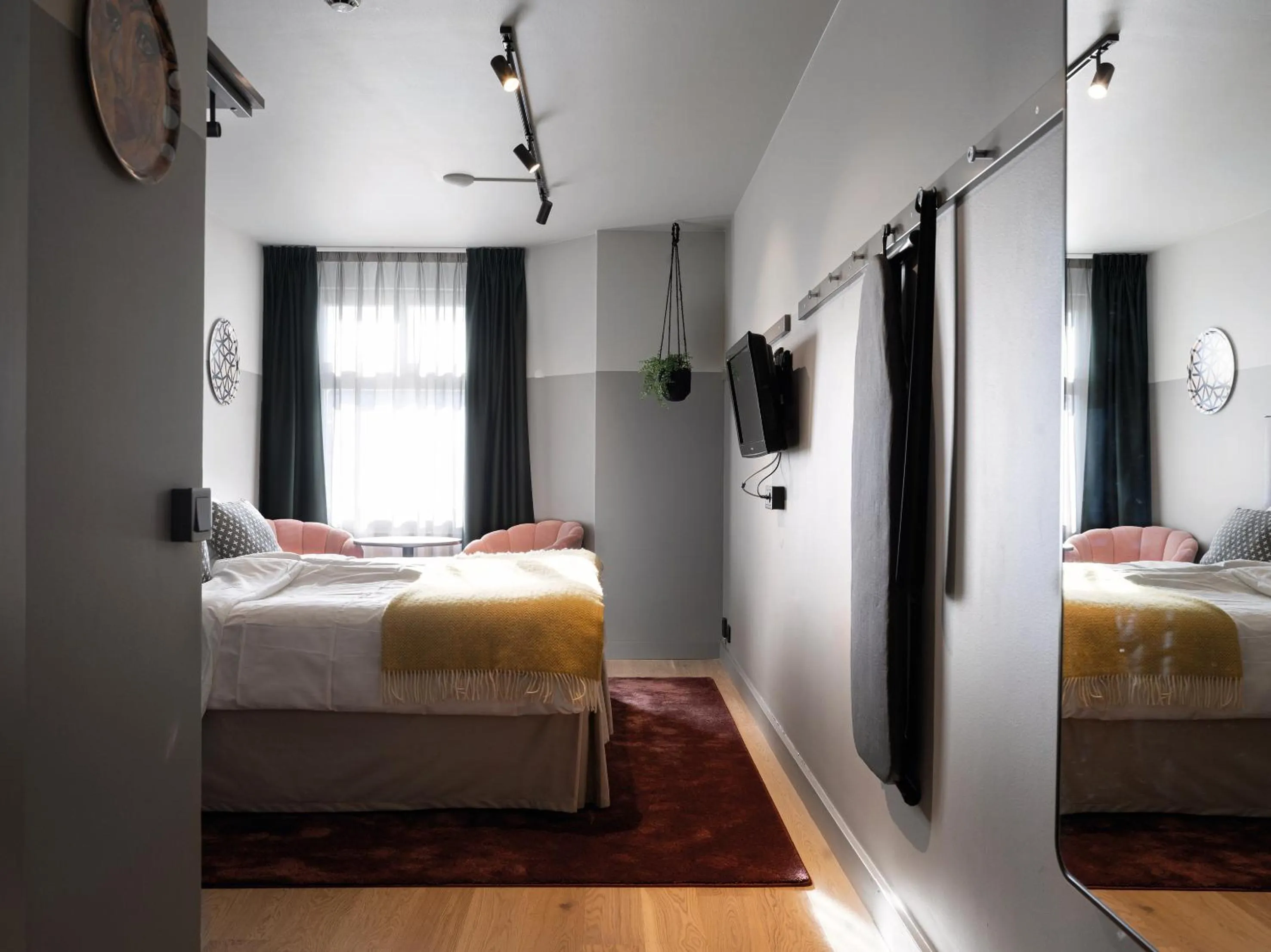 Bed in Elite City Hotel, Örebro