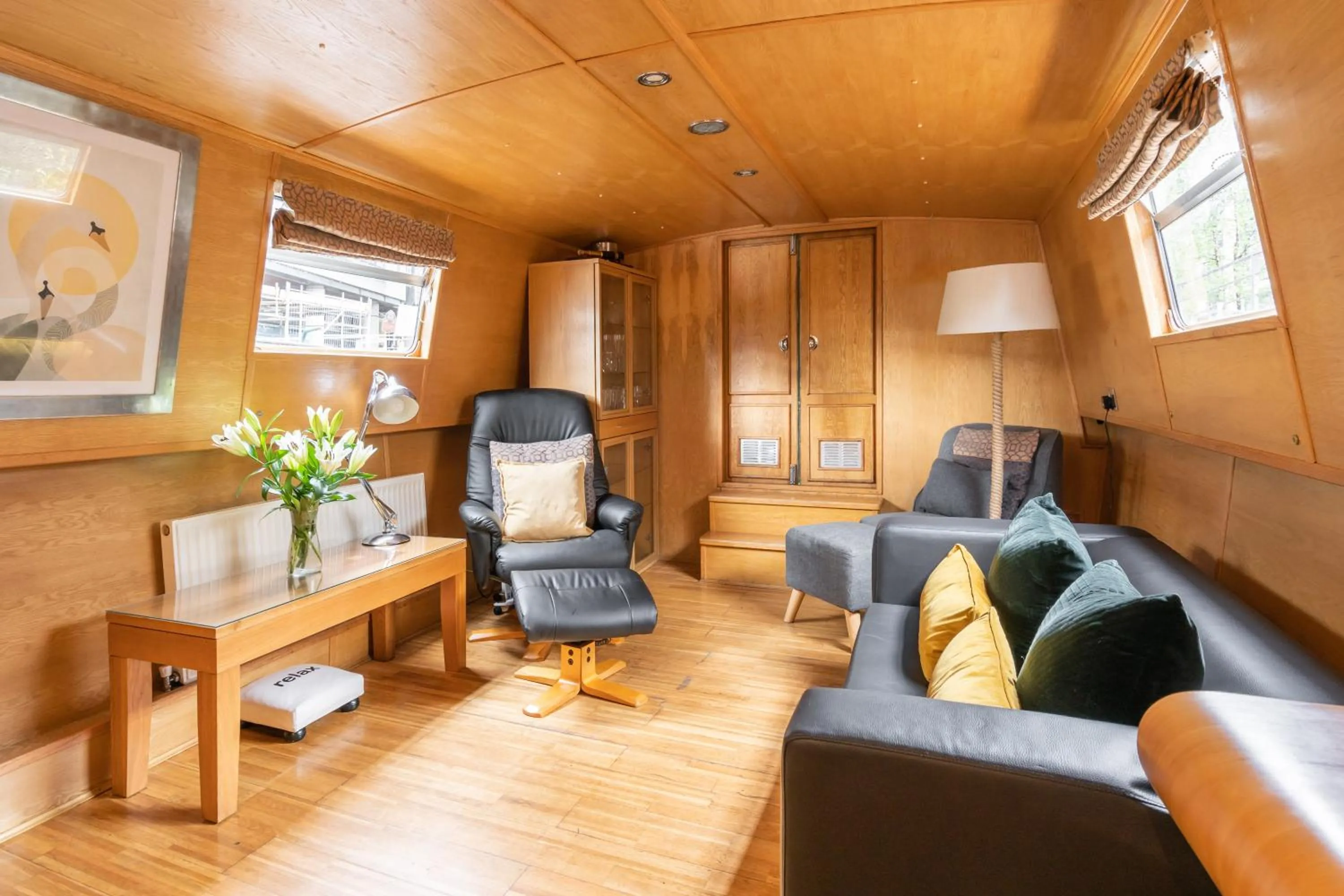 Living room in Edinburgh - Houseboats