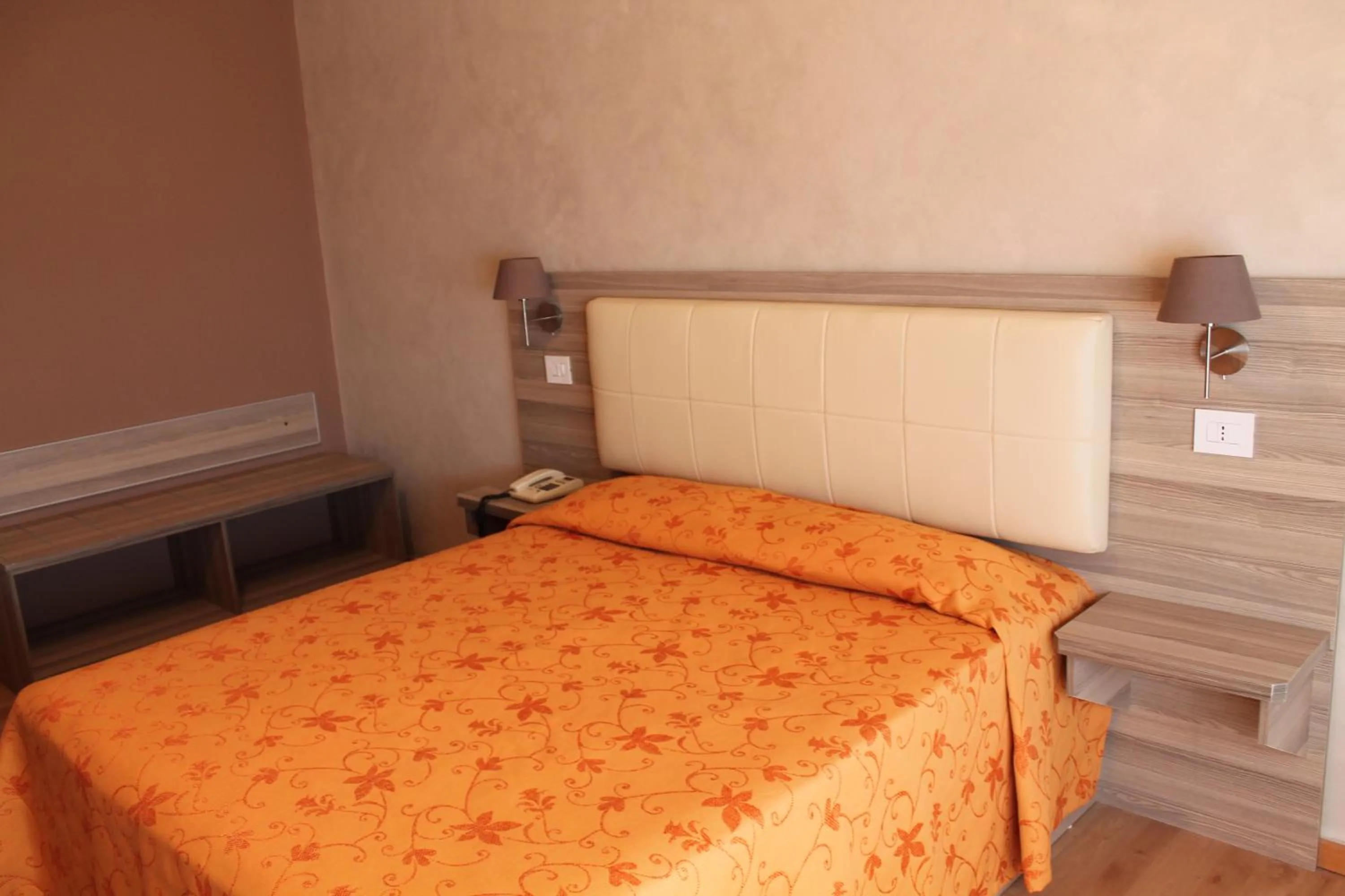 Photo of the whole room, Bed in Hotel Mediterraneo