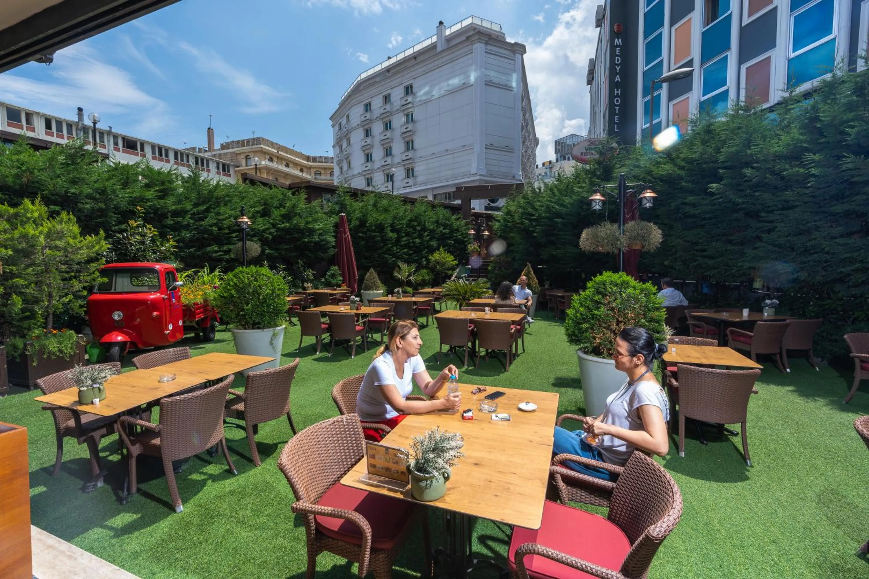 Property building in Vicenza Hotel Istanbul Old City