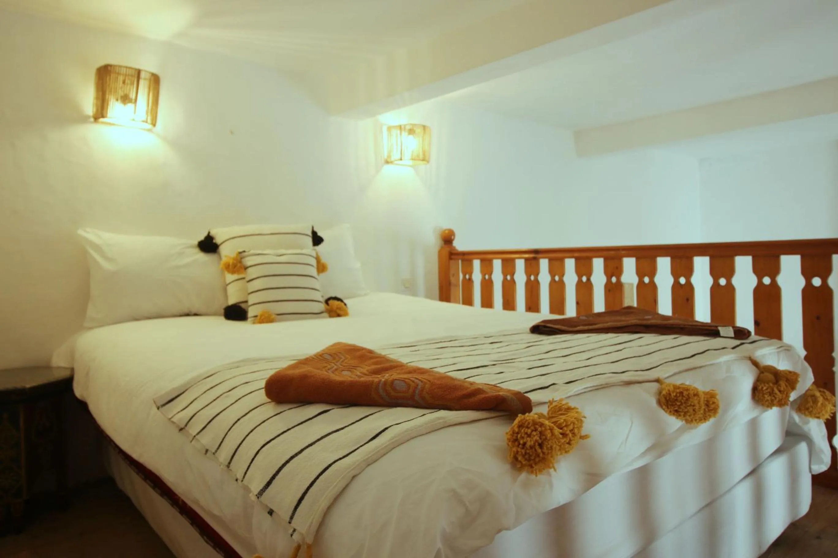 Decorative detail, Bed in Riad Dar Zayna