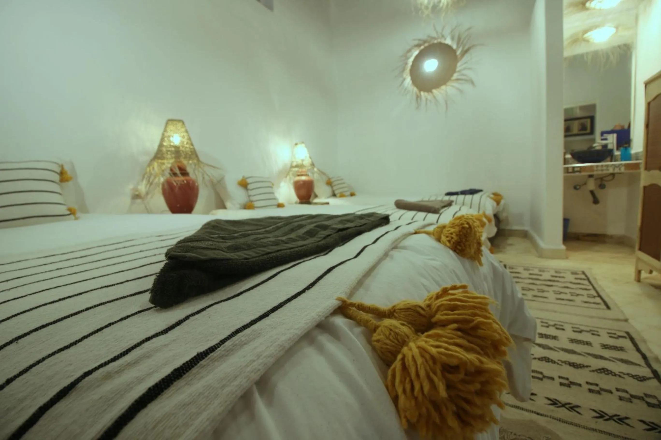 Decorative detail, Bed in Riad Dar Zayna