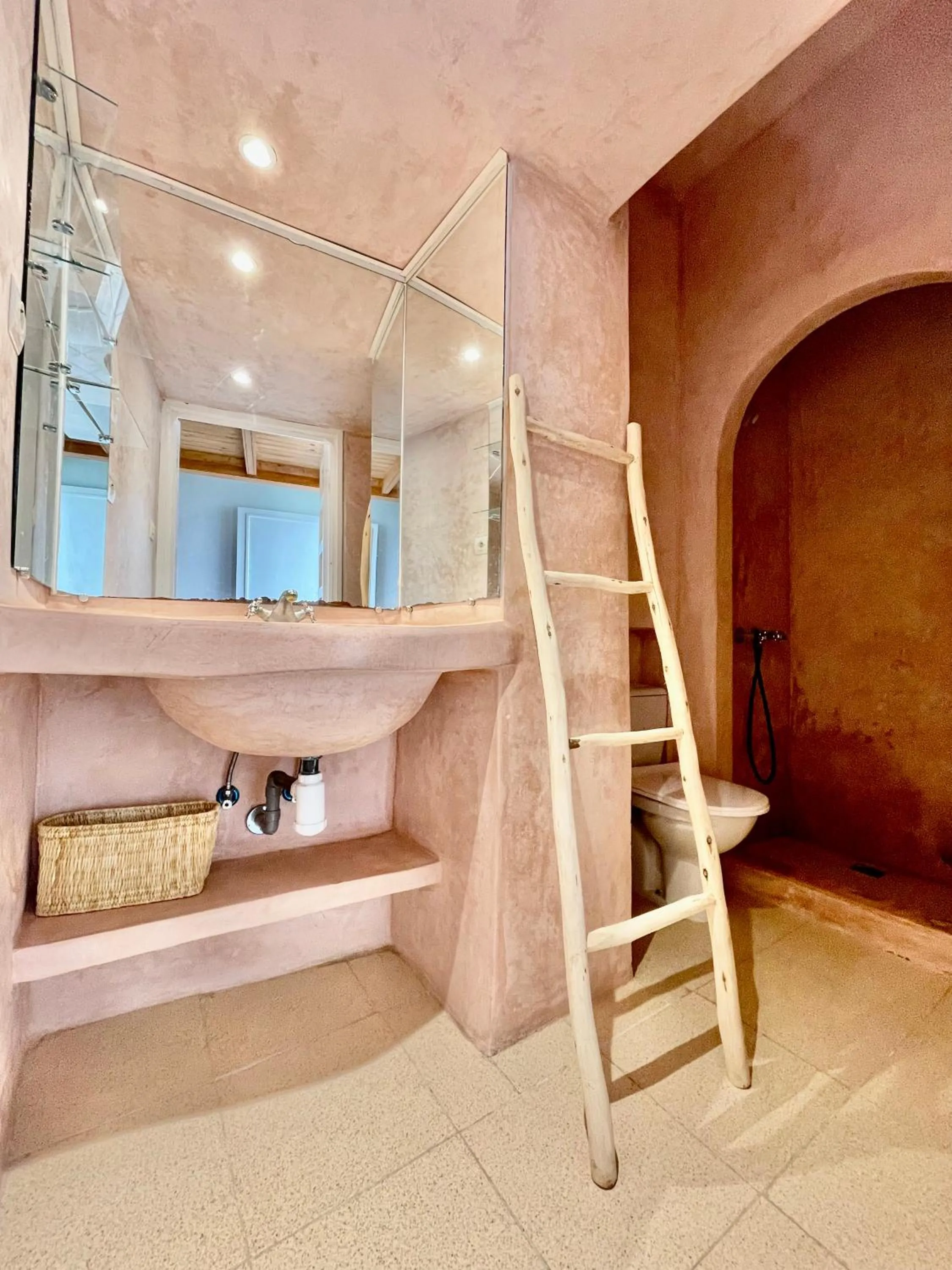 Bathroom in Riad Dar Zayna