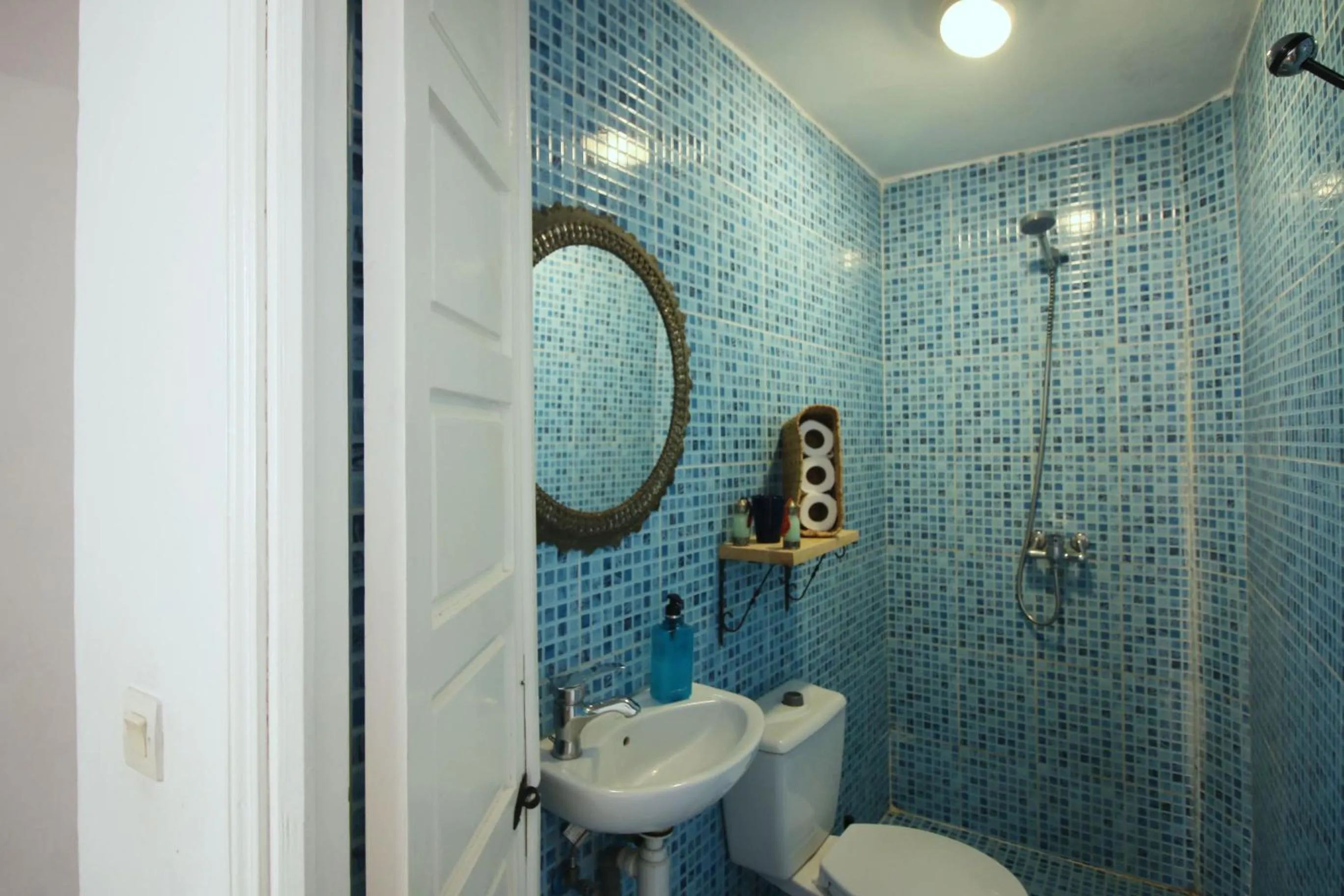 Bathroom in Riad Dar Zayna