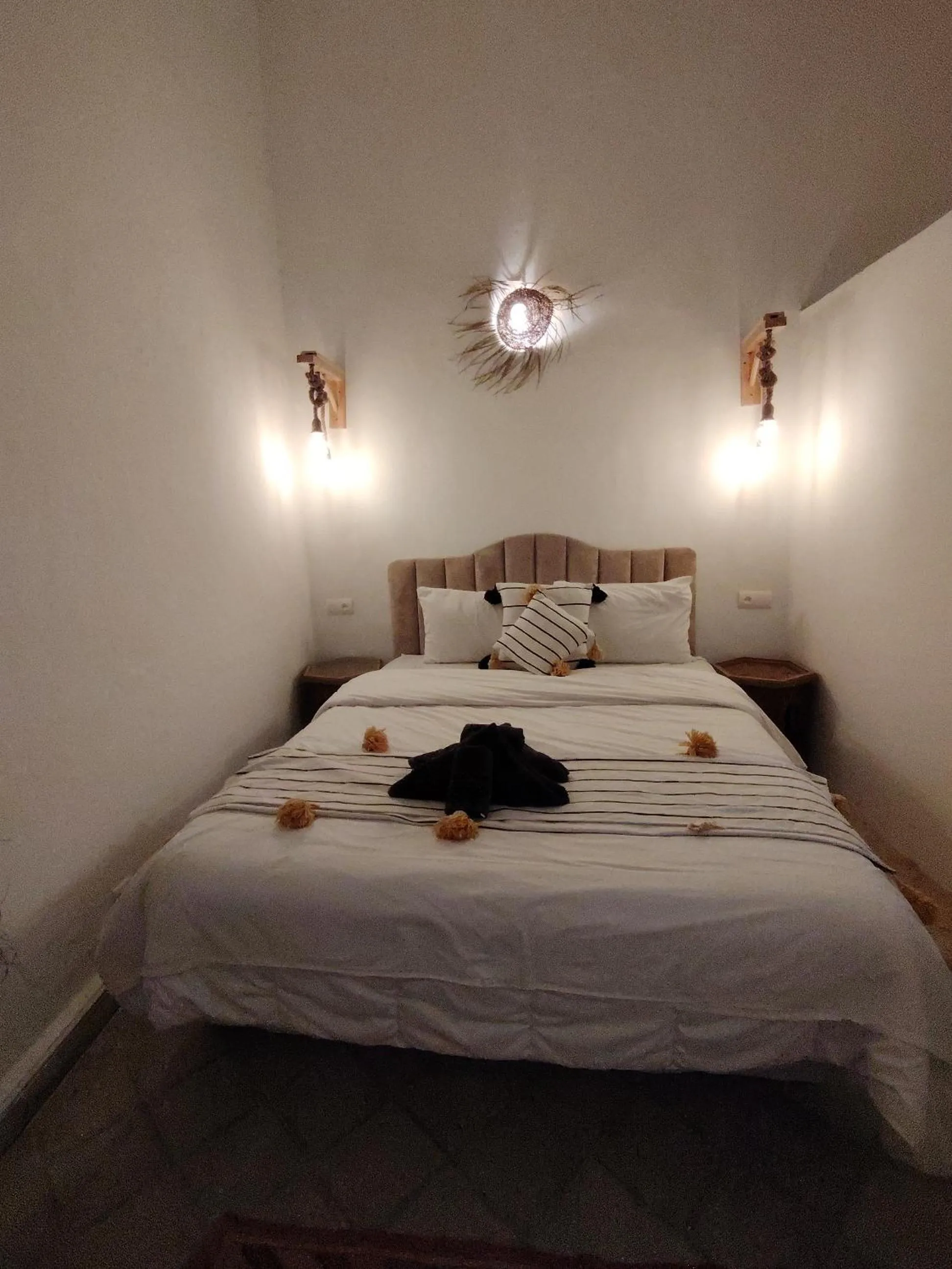 Bed in Riad Dar Zayna