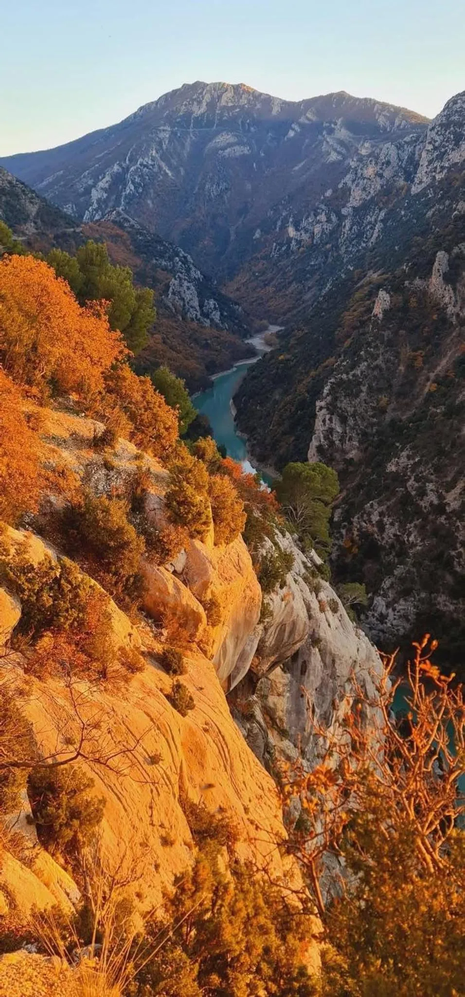 HUMAN HOTEL RESIDENCE ex esparrus