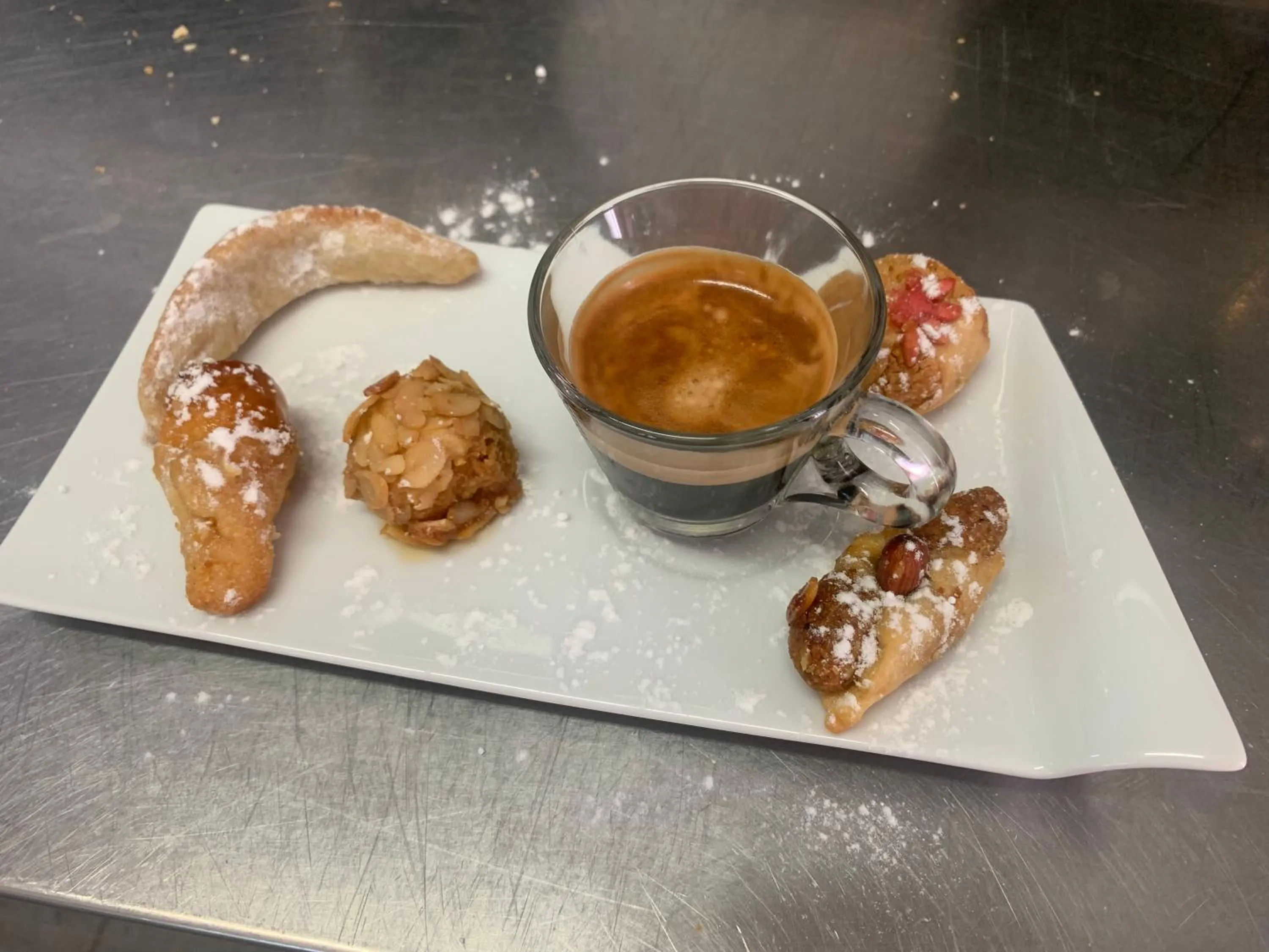 HUMAN HOTEL RESIDENCE ex esparrus