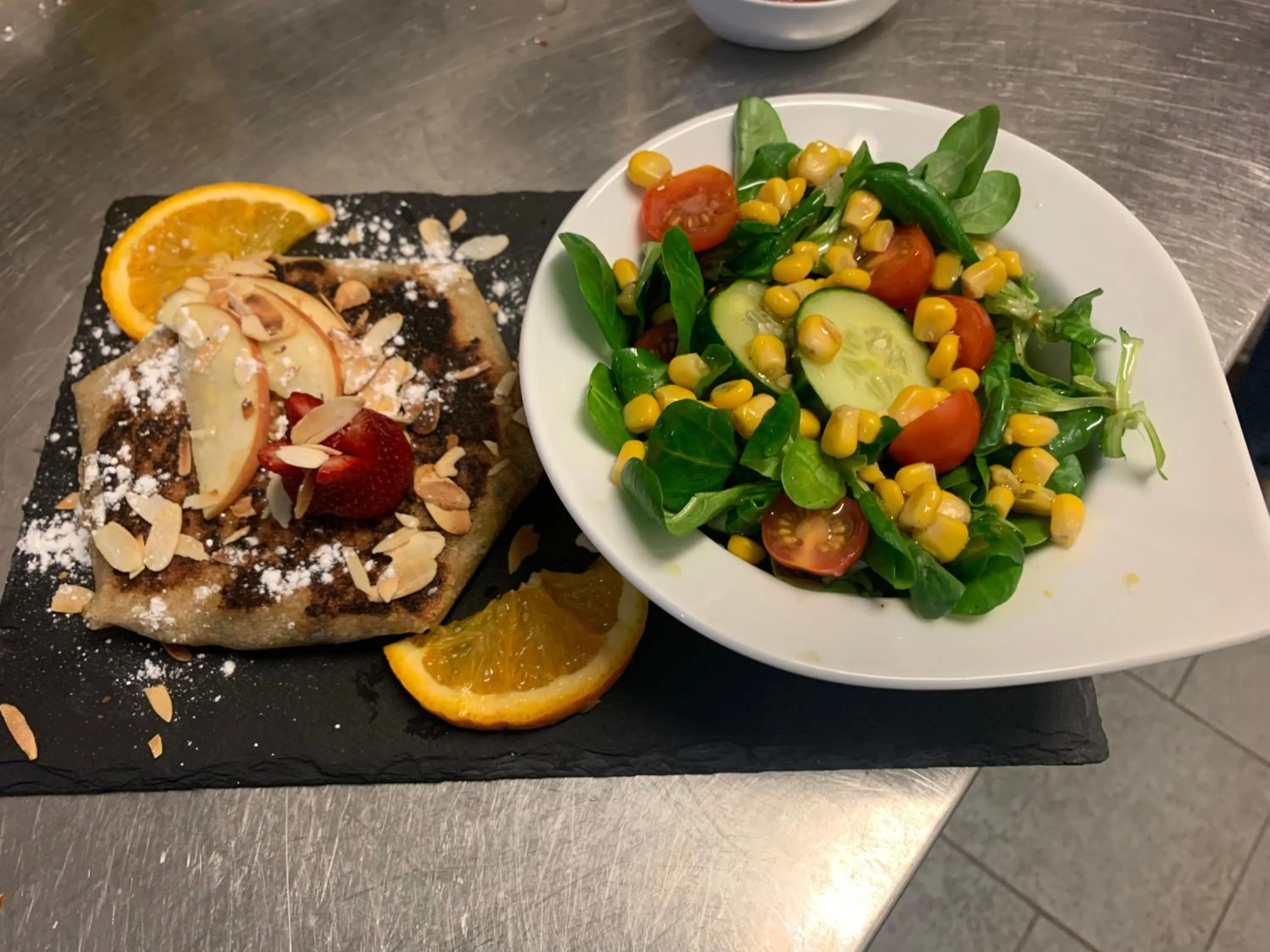 HUMAN HOTEL RESIDENCE ex esparrus