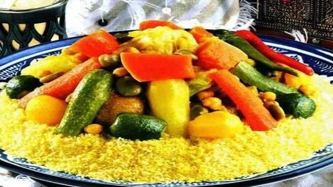 Restaurant/places to eat in HUMAN HOTEL RESIDENCE ex esparrus