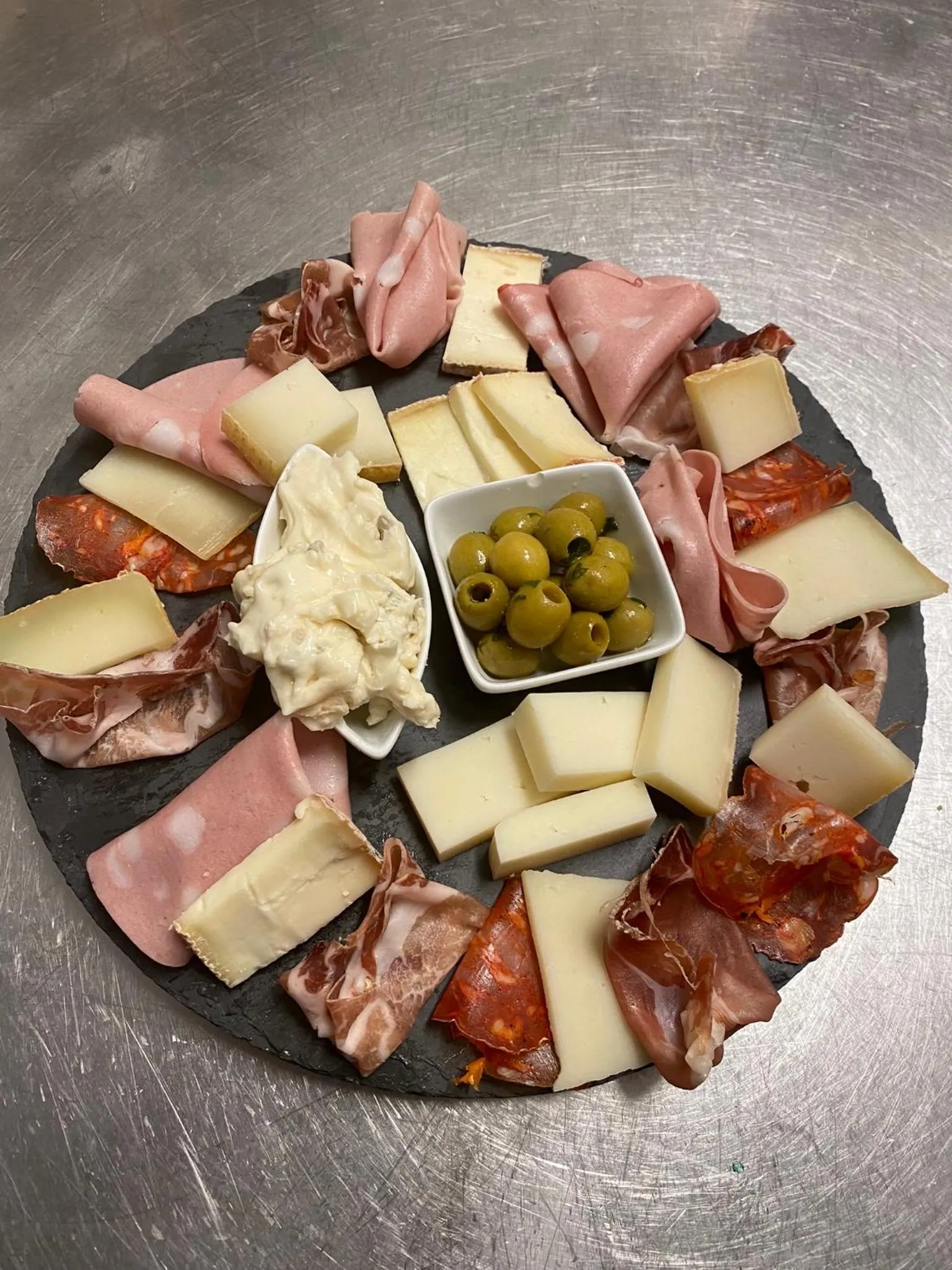 HUMAN HOTEL RESIDENCE ex esparrus