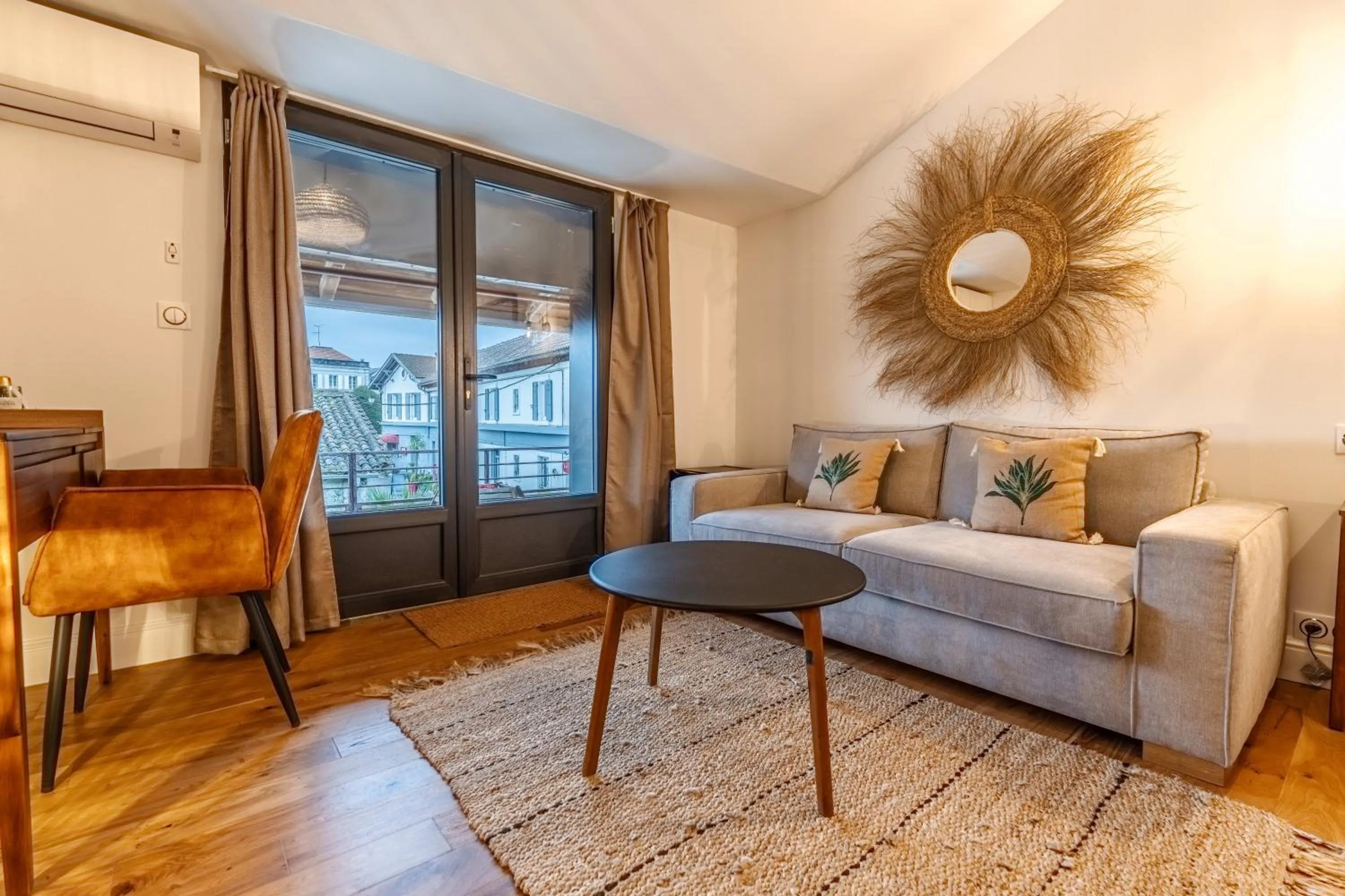 Balcony/Terrace in Hôtel Quai des Pontis