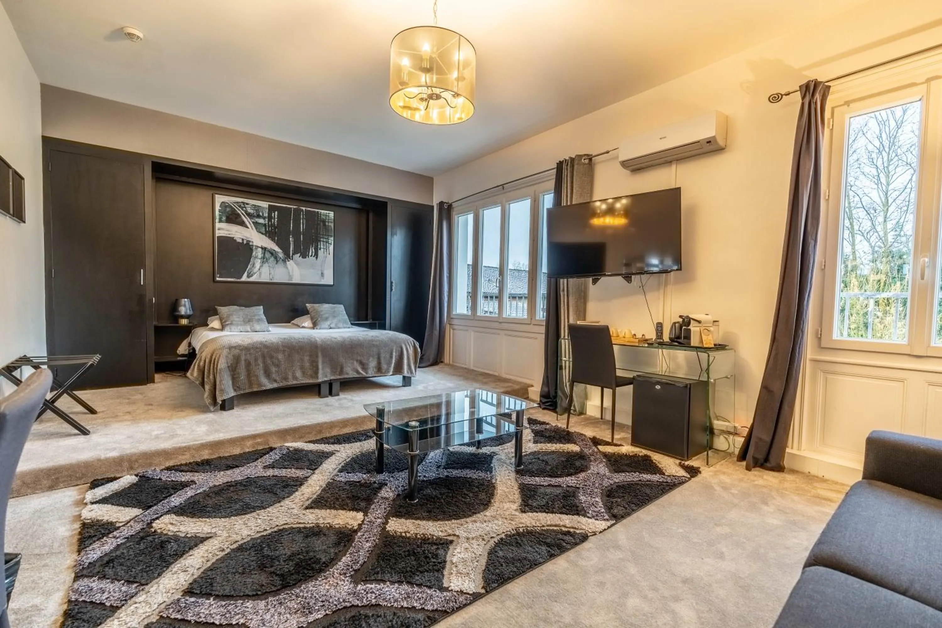 Bed in Hôtel Quai des Pontis