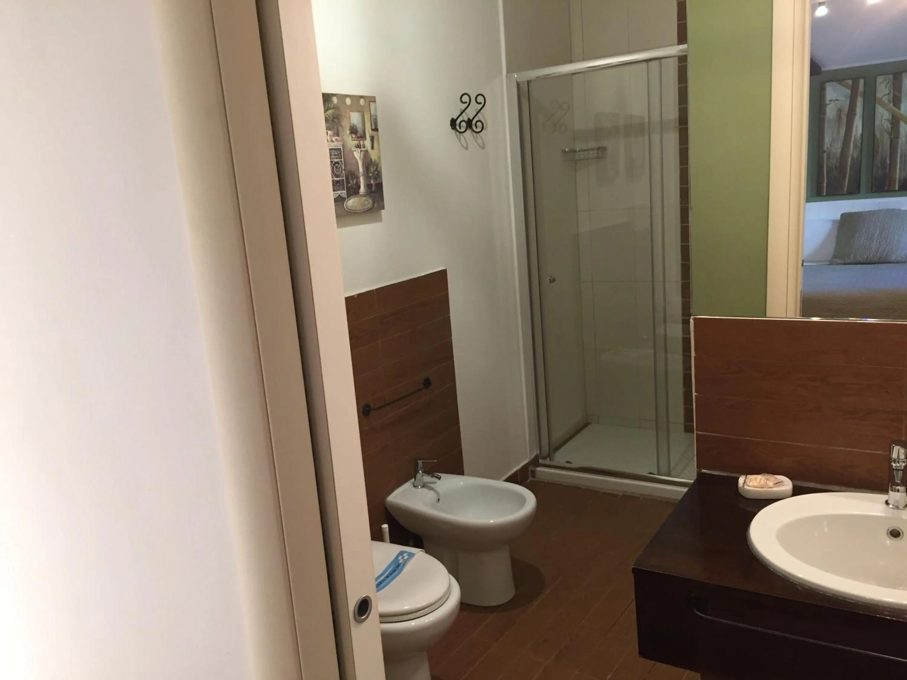 Bathroom in Possidonea 28