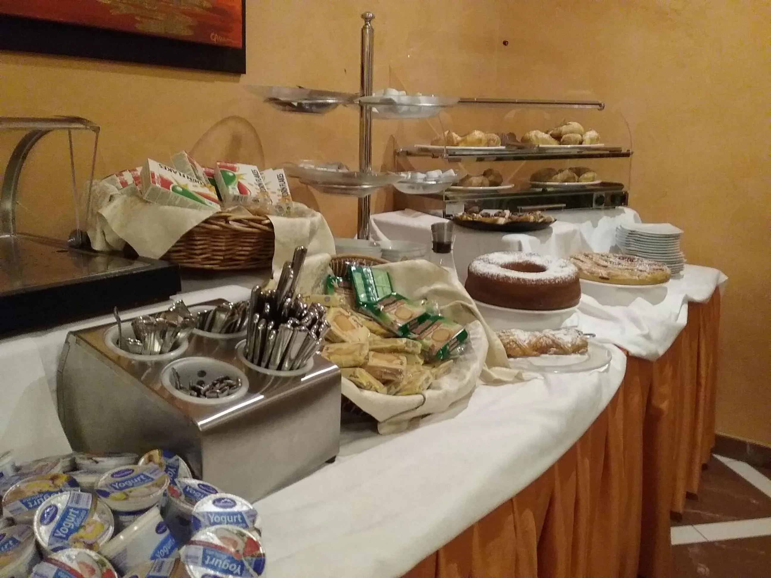 Breakfast in Gullo Hotel