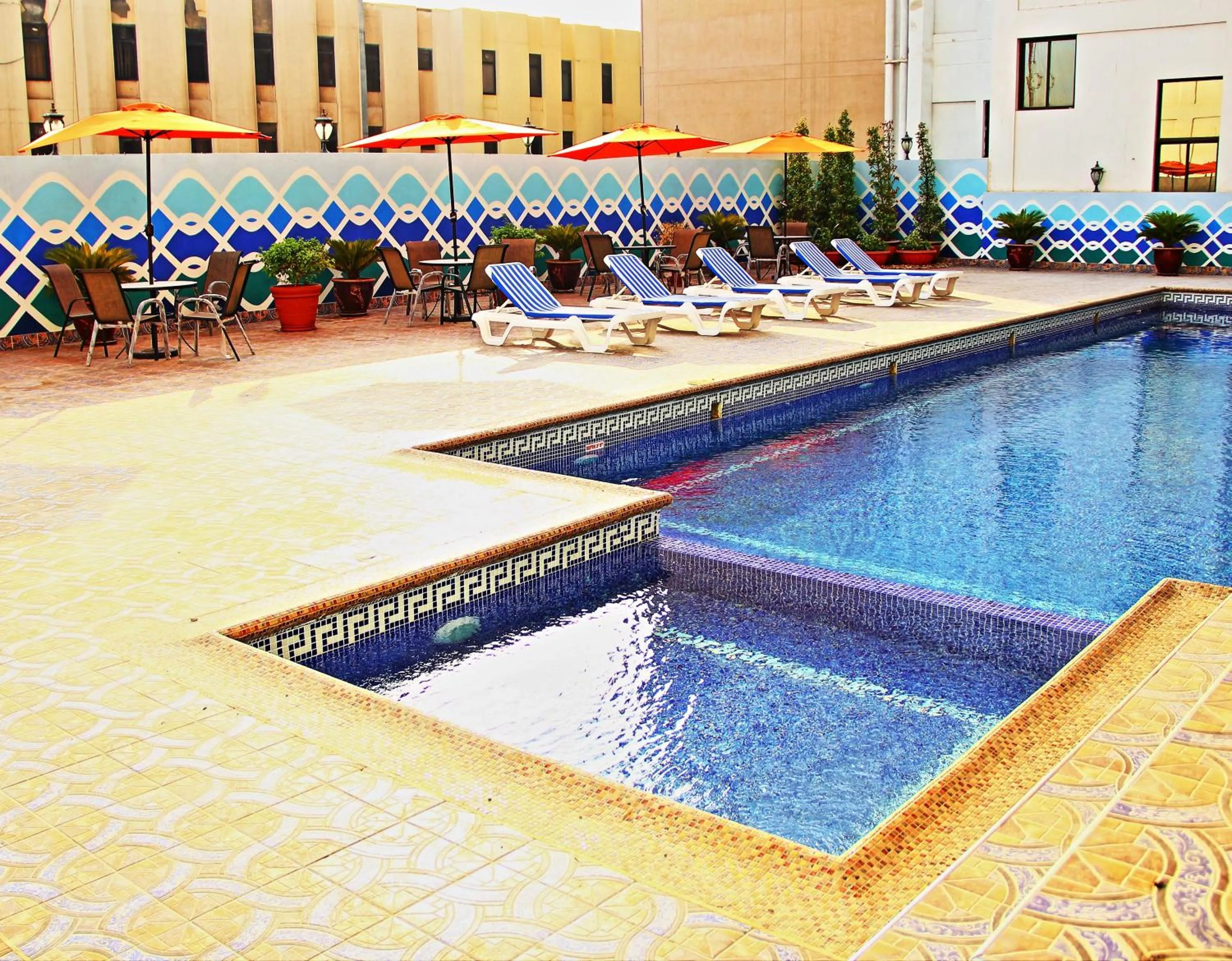 Swimming pool in Bahrain International Hotel