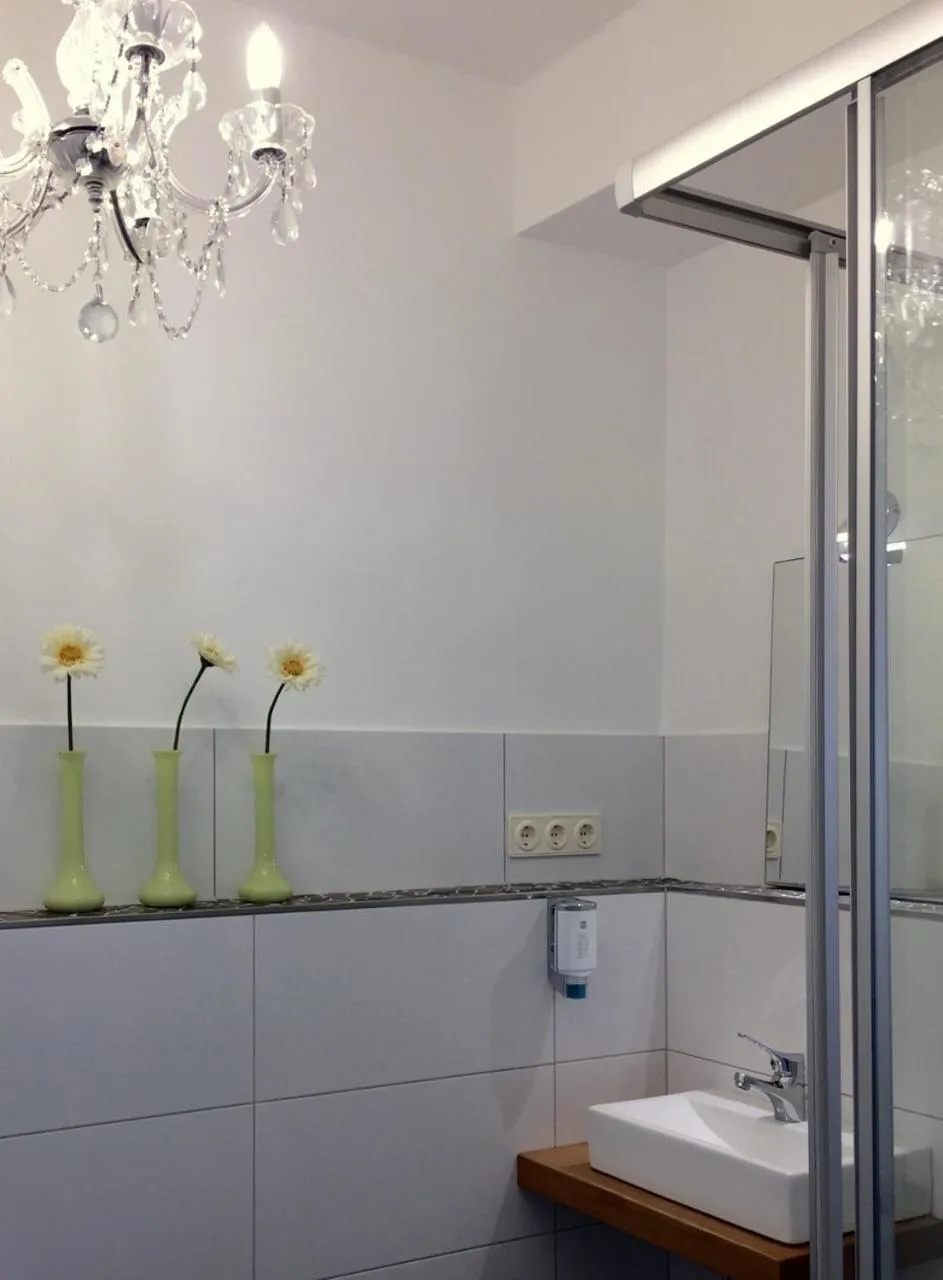 Bathroom in Düsseldorfer Domicil Media Harbour