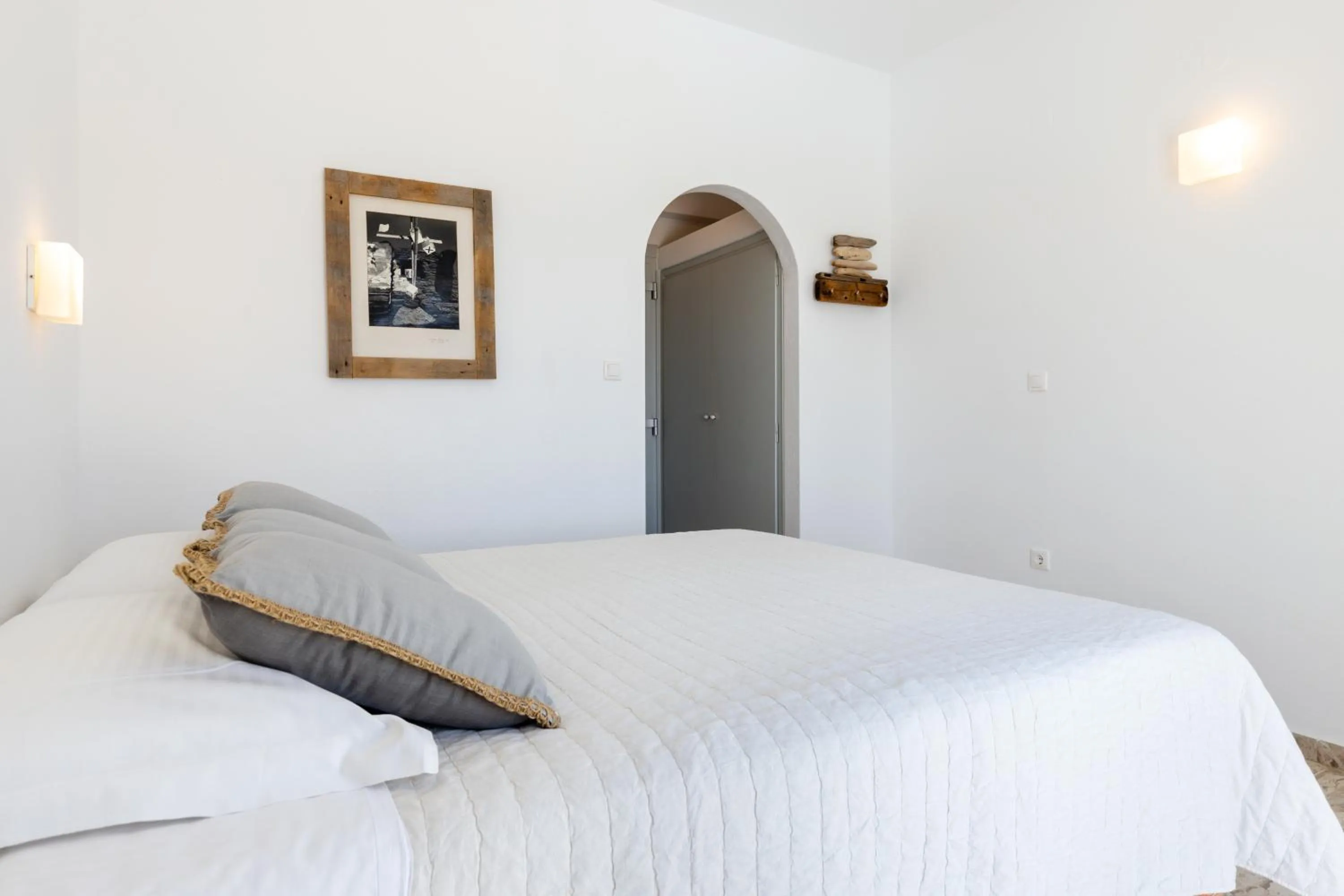 Bedroom in Roses Beach