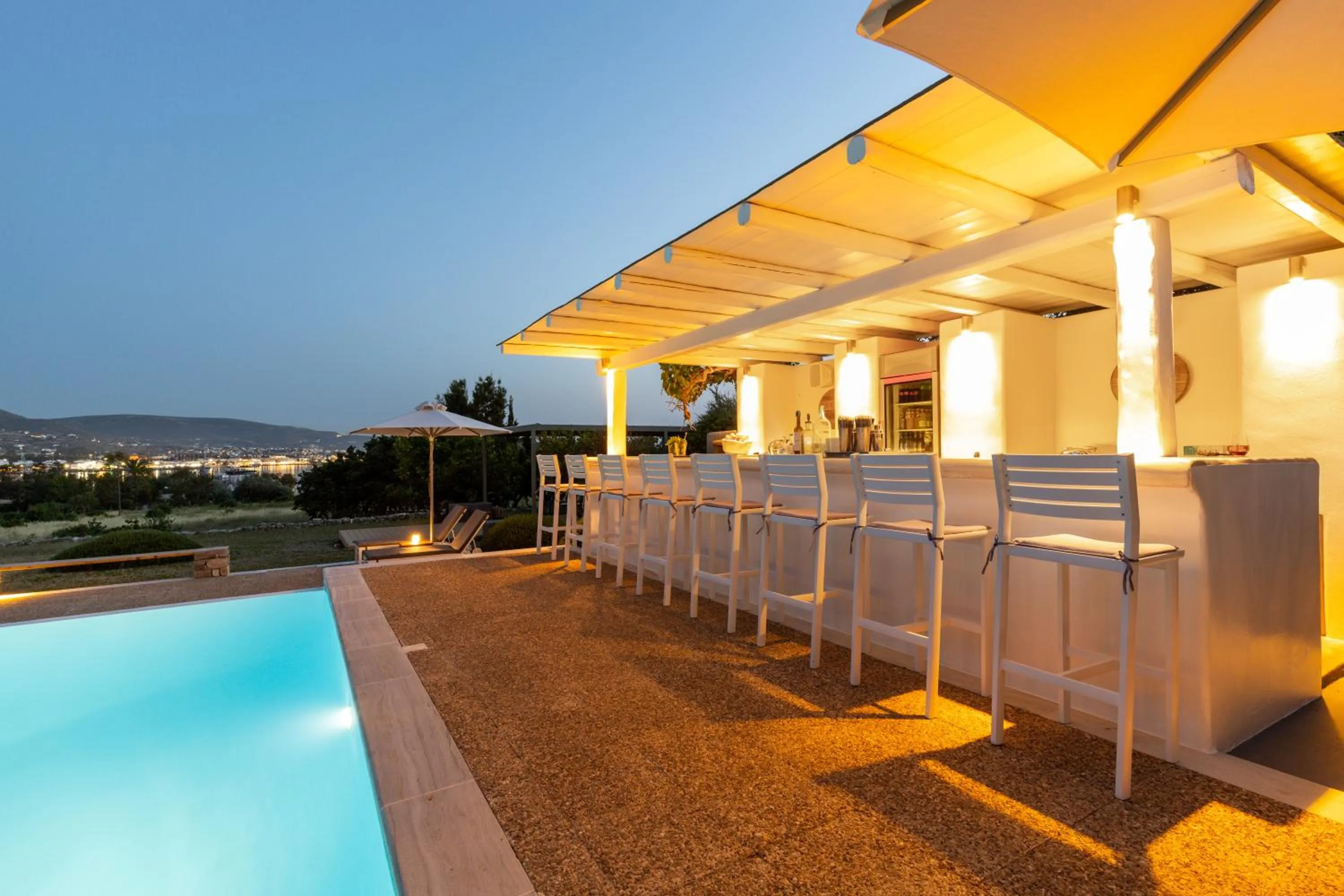 Lounge or bar in Roses Beach