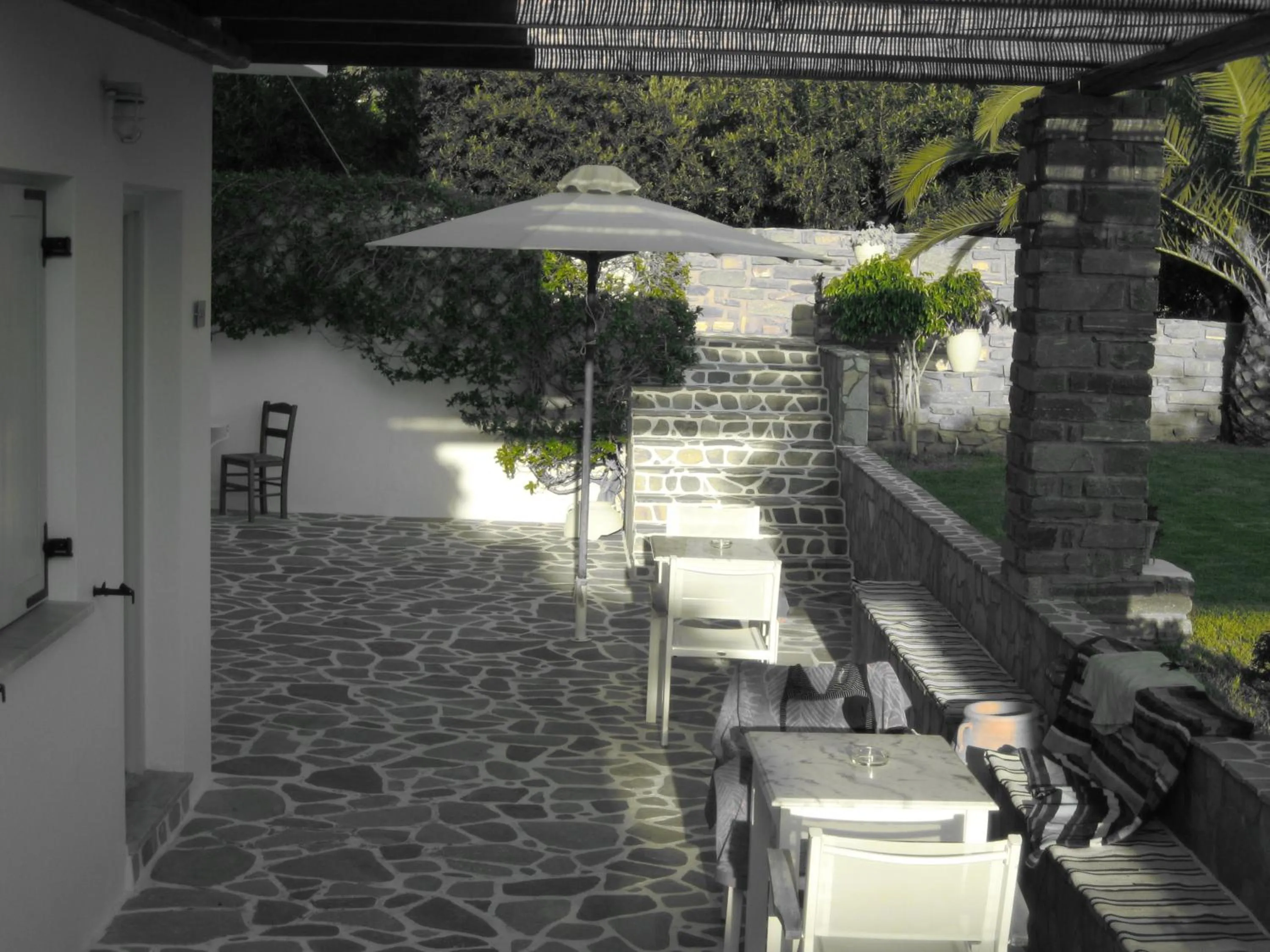 Balcony/Terrace in Roses Beach