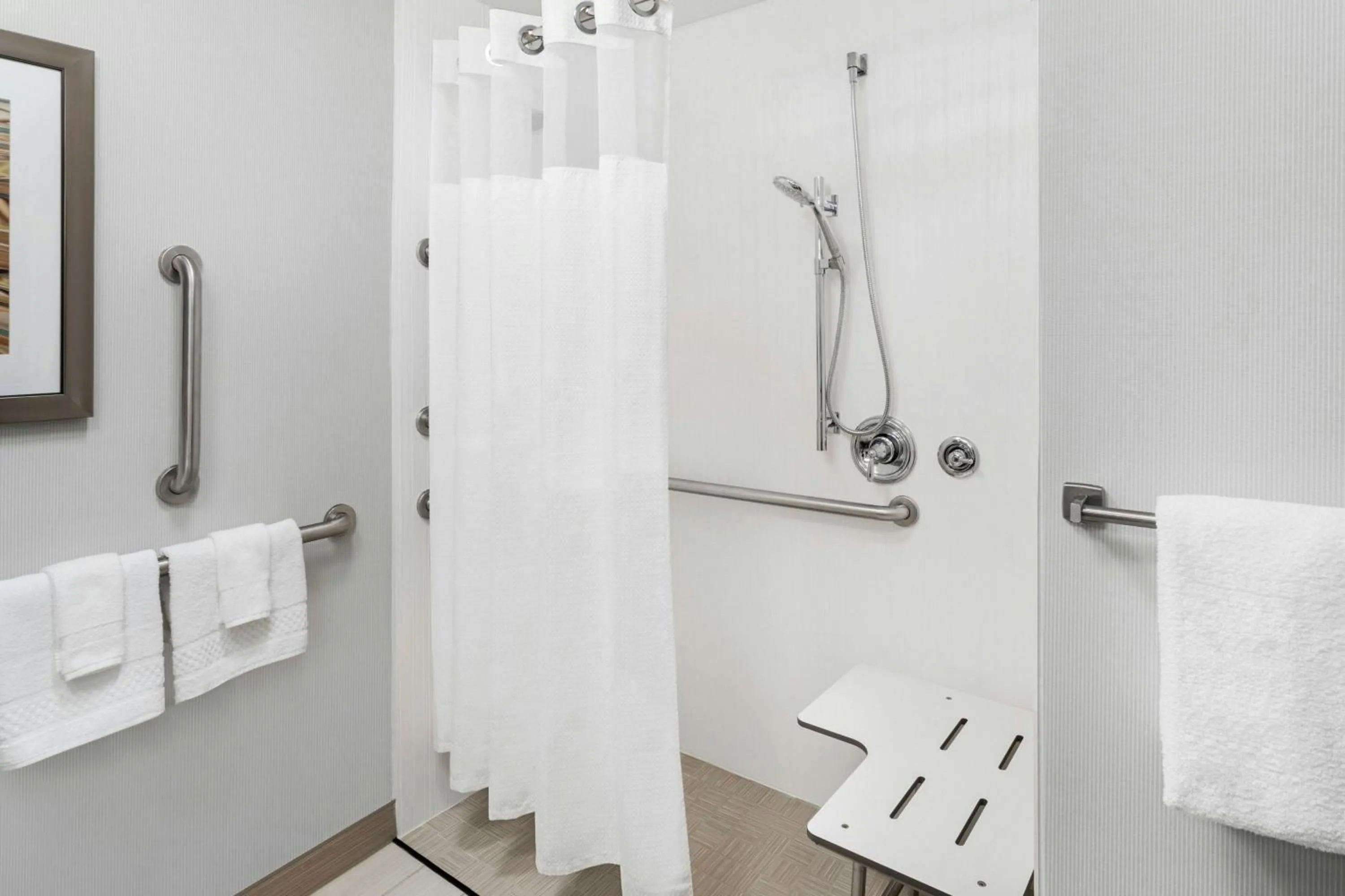 Bathroom in Courtyard by Marriott Perimeter Center