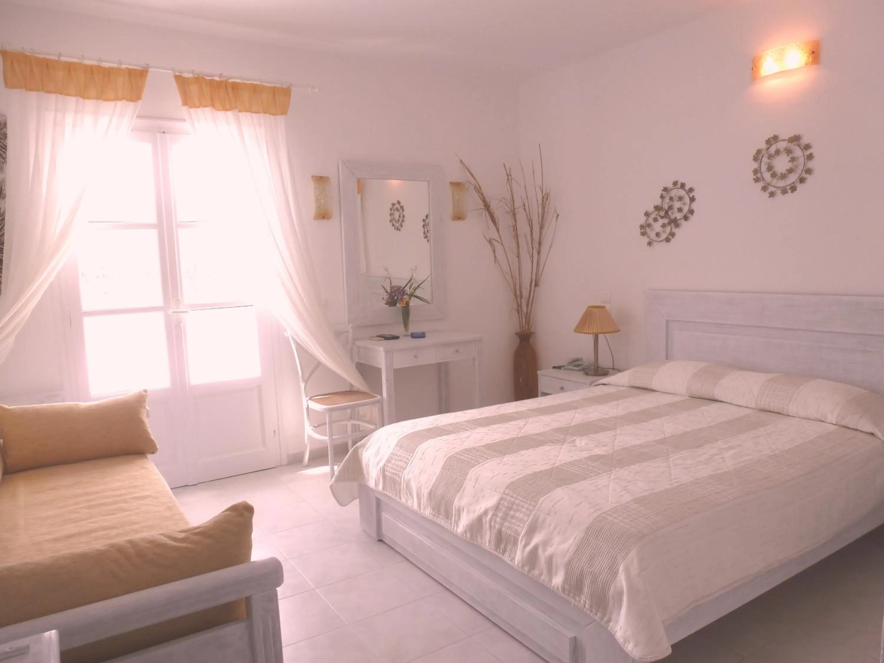 Living room in Vardia Bay Studios