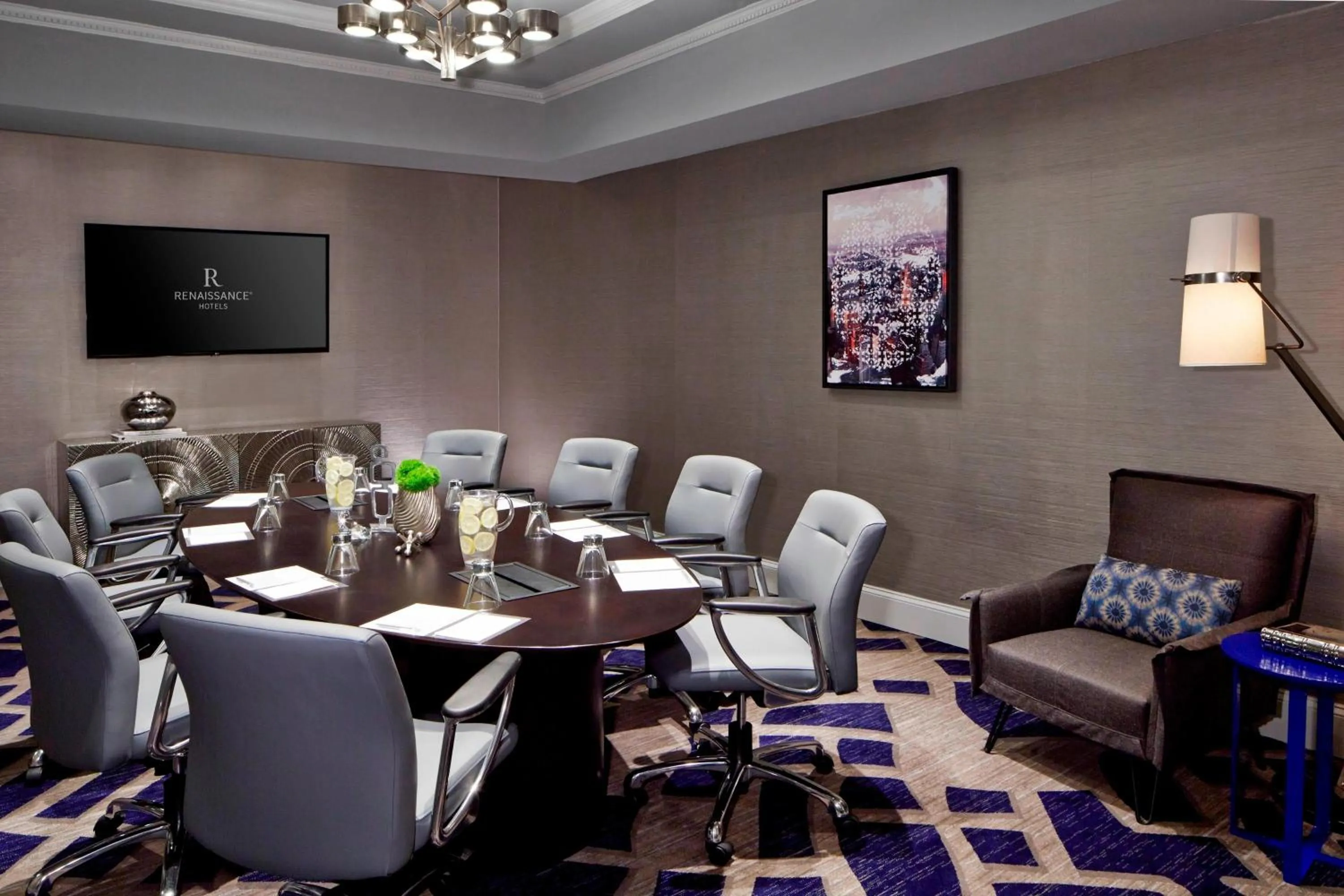 Meeting/conference room in Renaissance Atlanta Waverly Hotel & Convention Center