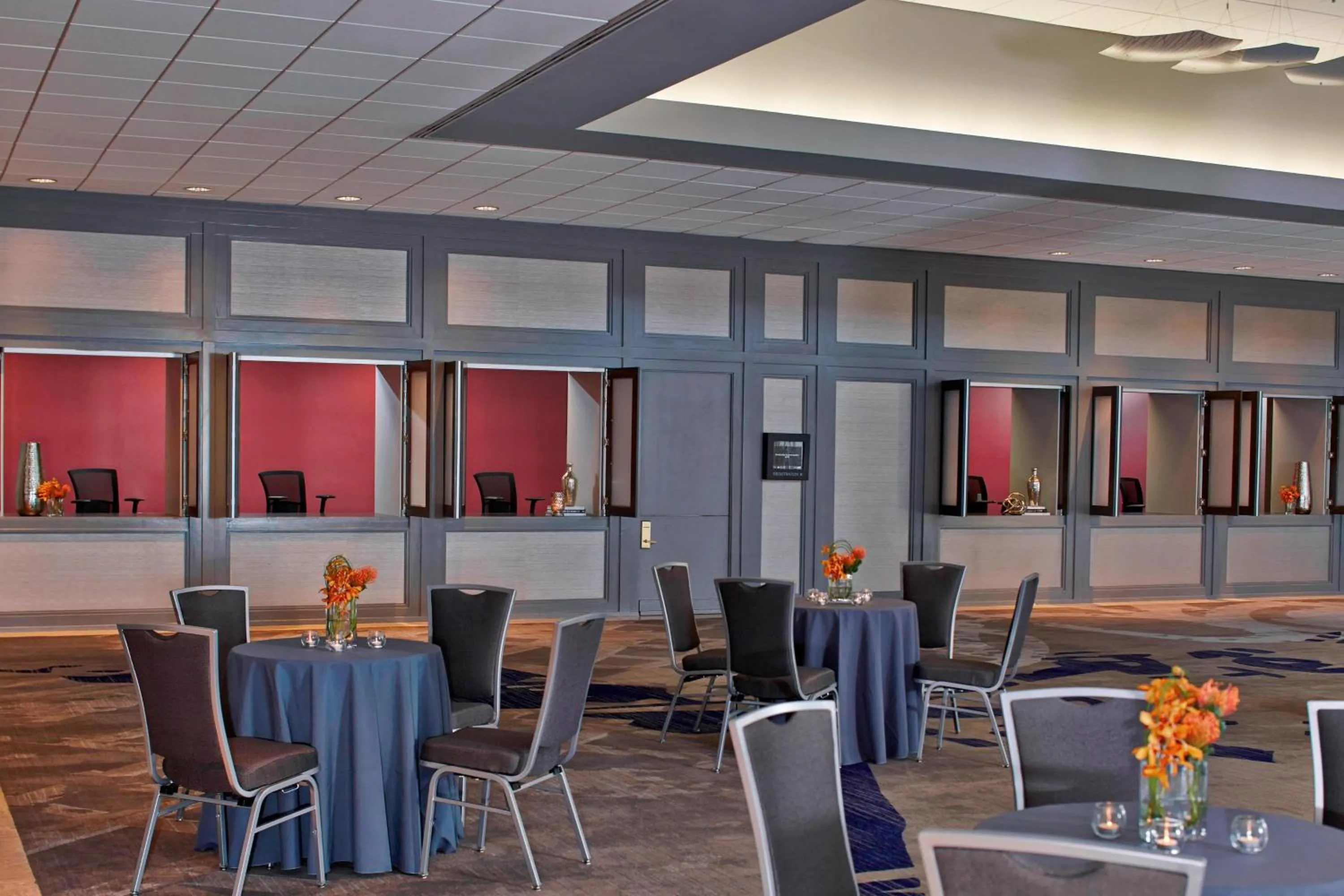 Meeting/conference room in Renaissance Atlanta Waverly Hotel & Convention Center