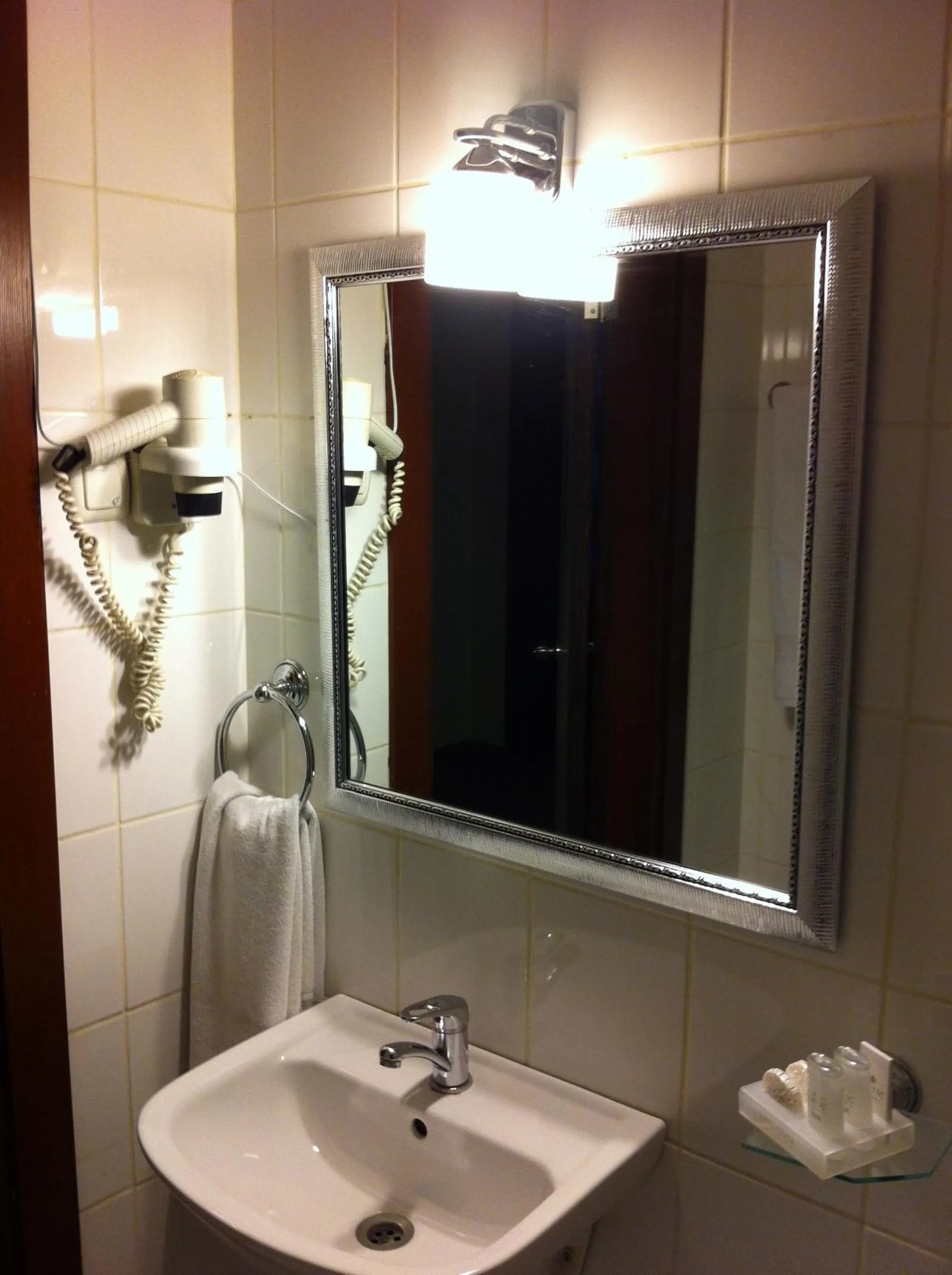 Bathroom in Hotel Artiç