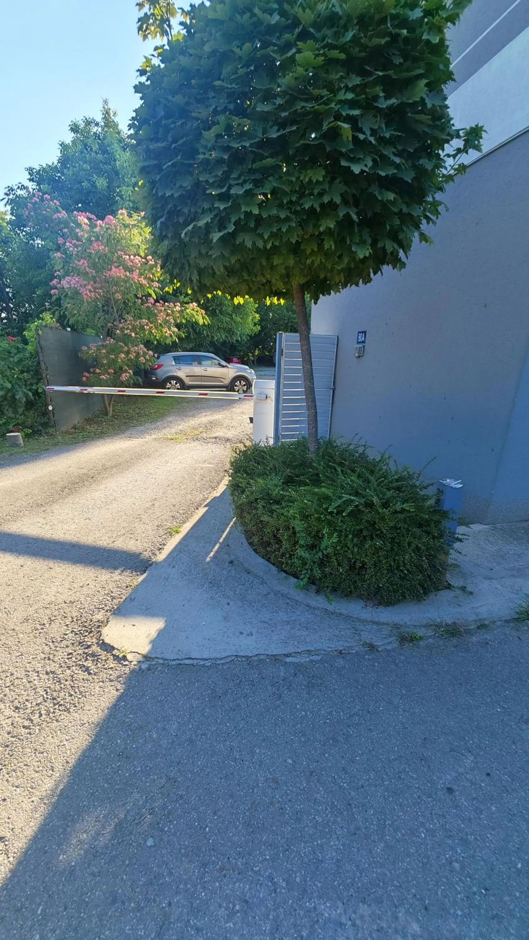 Parking in Apartments Popovic
