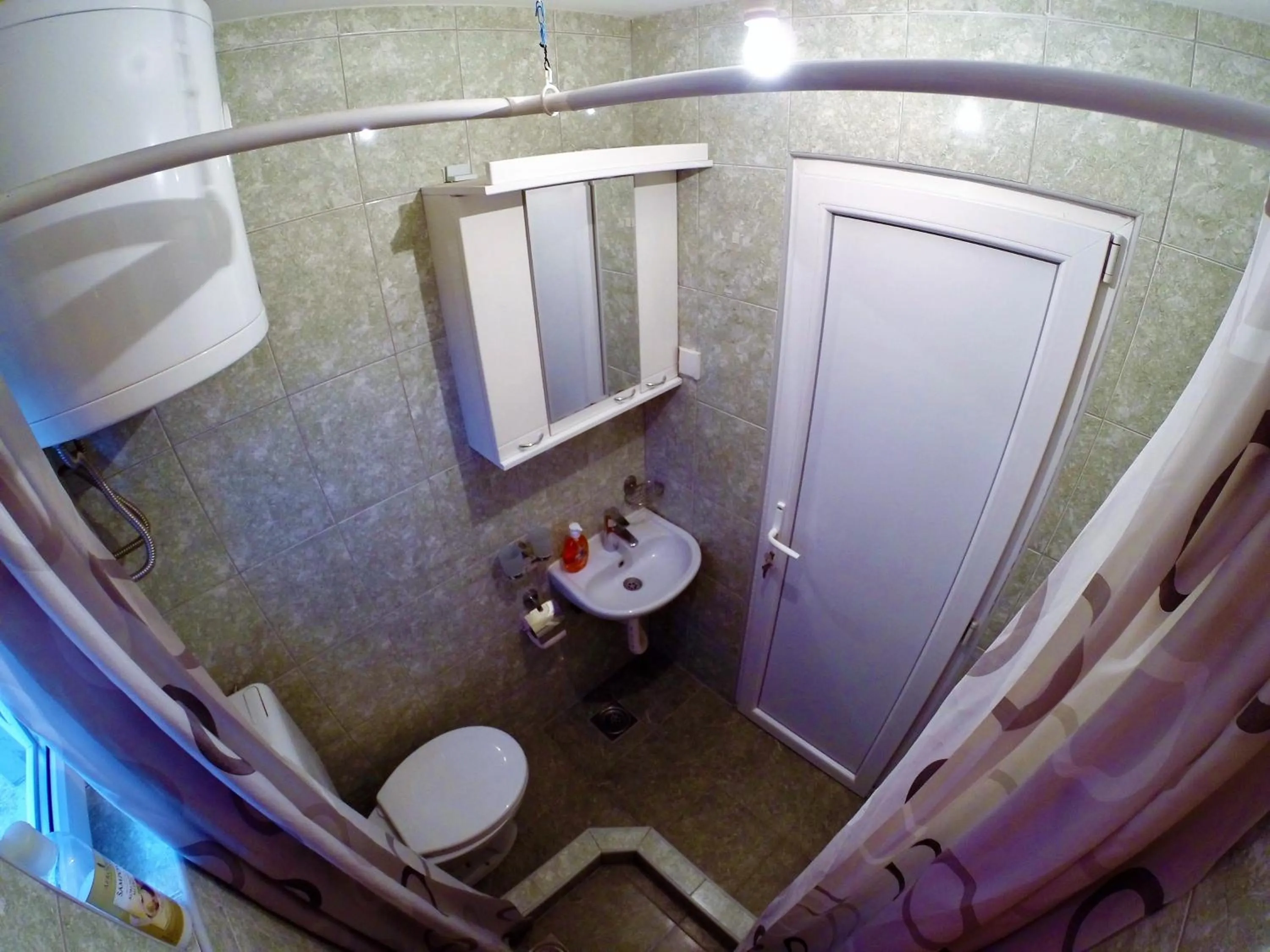 Toilet in Apartments Popovic