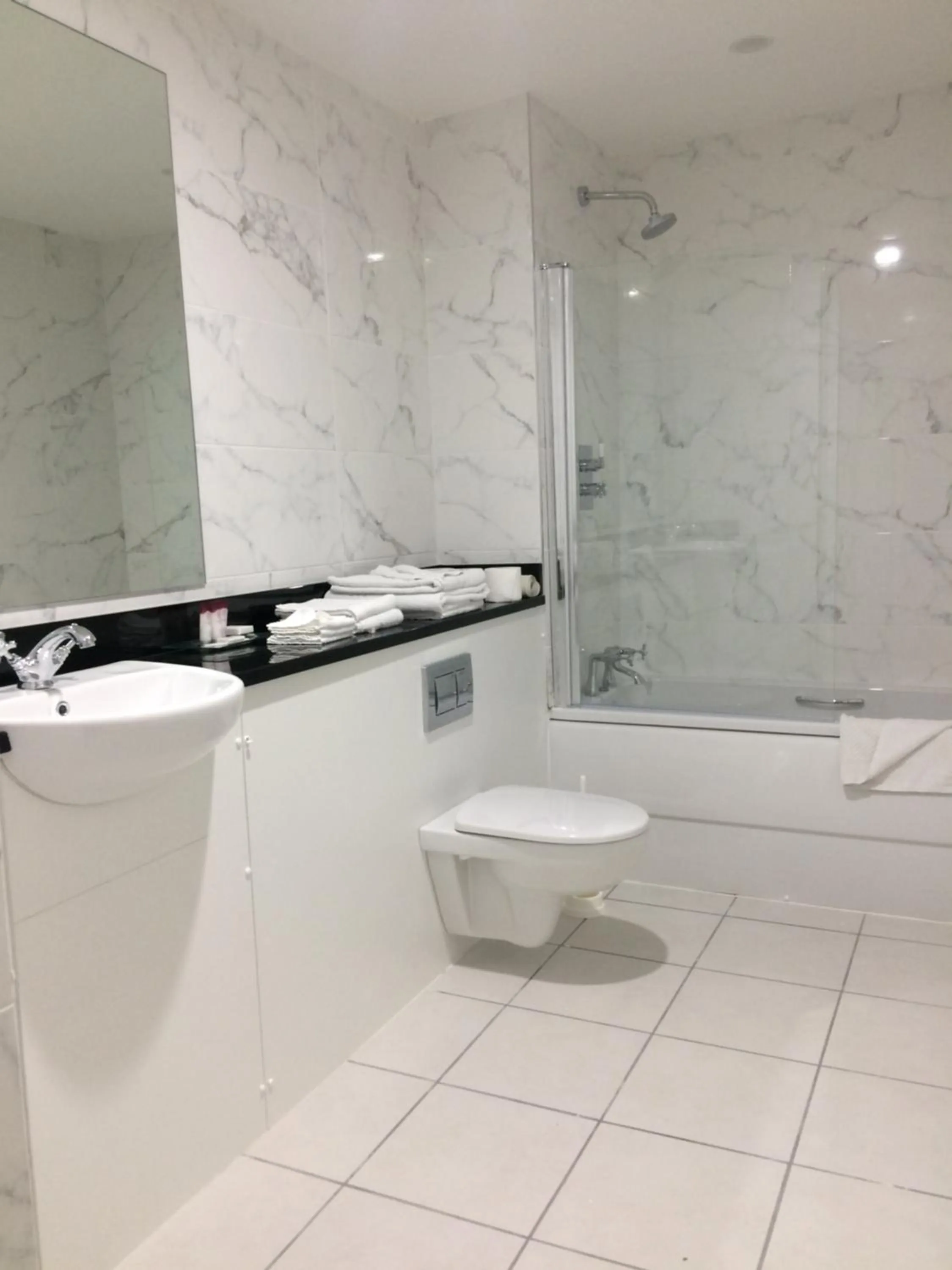 Bathroom in Falls Hotel & Spa