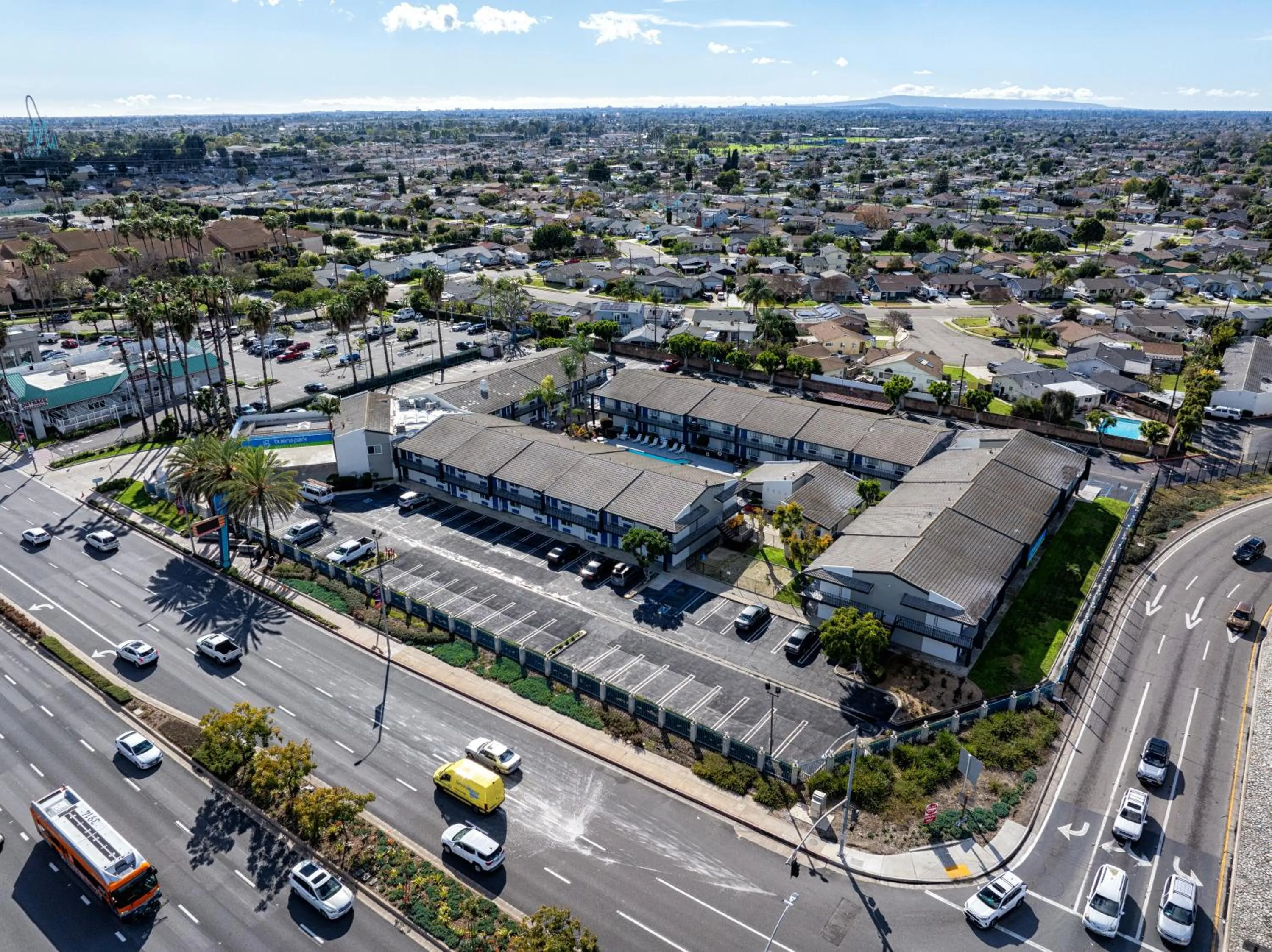 The Buena Park Hotel & Suites