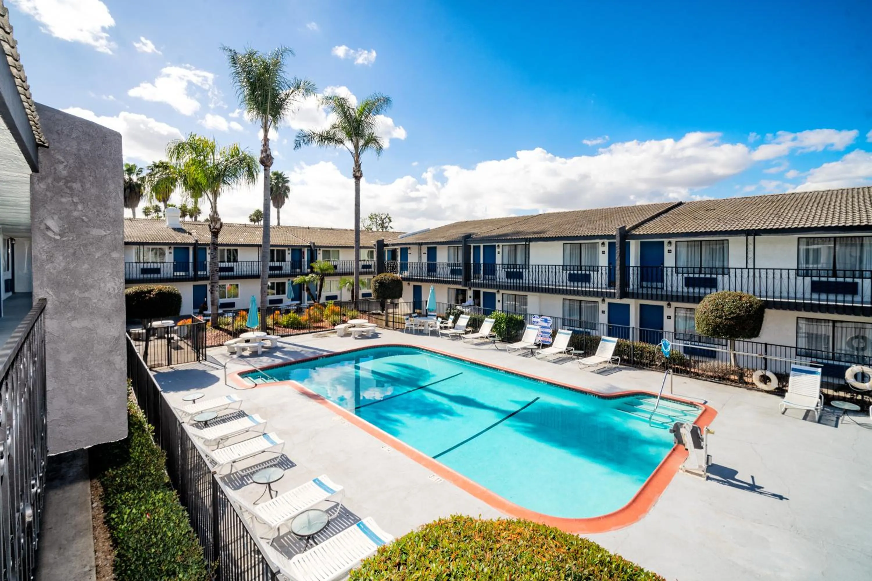 The Buena Park Hotel & Suites