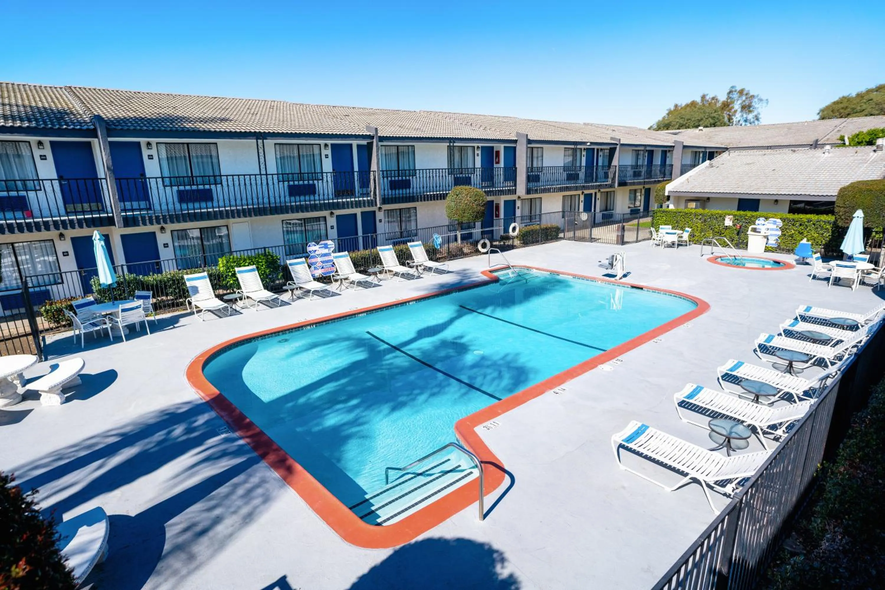 The Buena Park Hotel & Suites