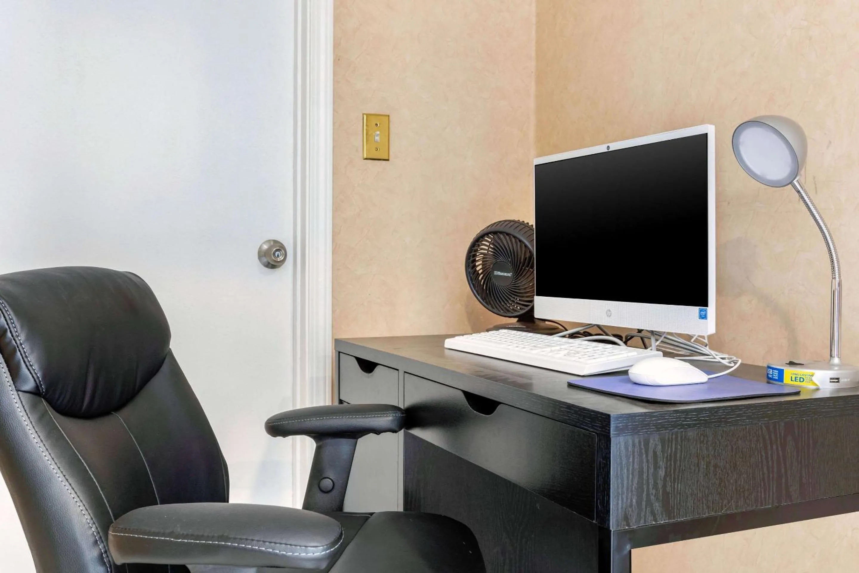 On site, TV/Entertainment Center in Quality Inn & Suites Buena Park Anaheim