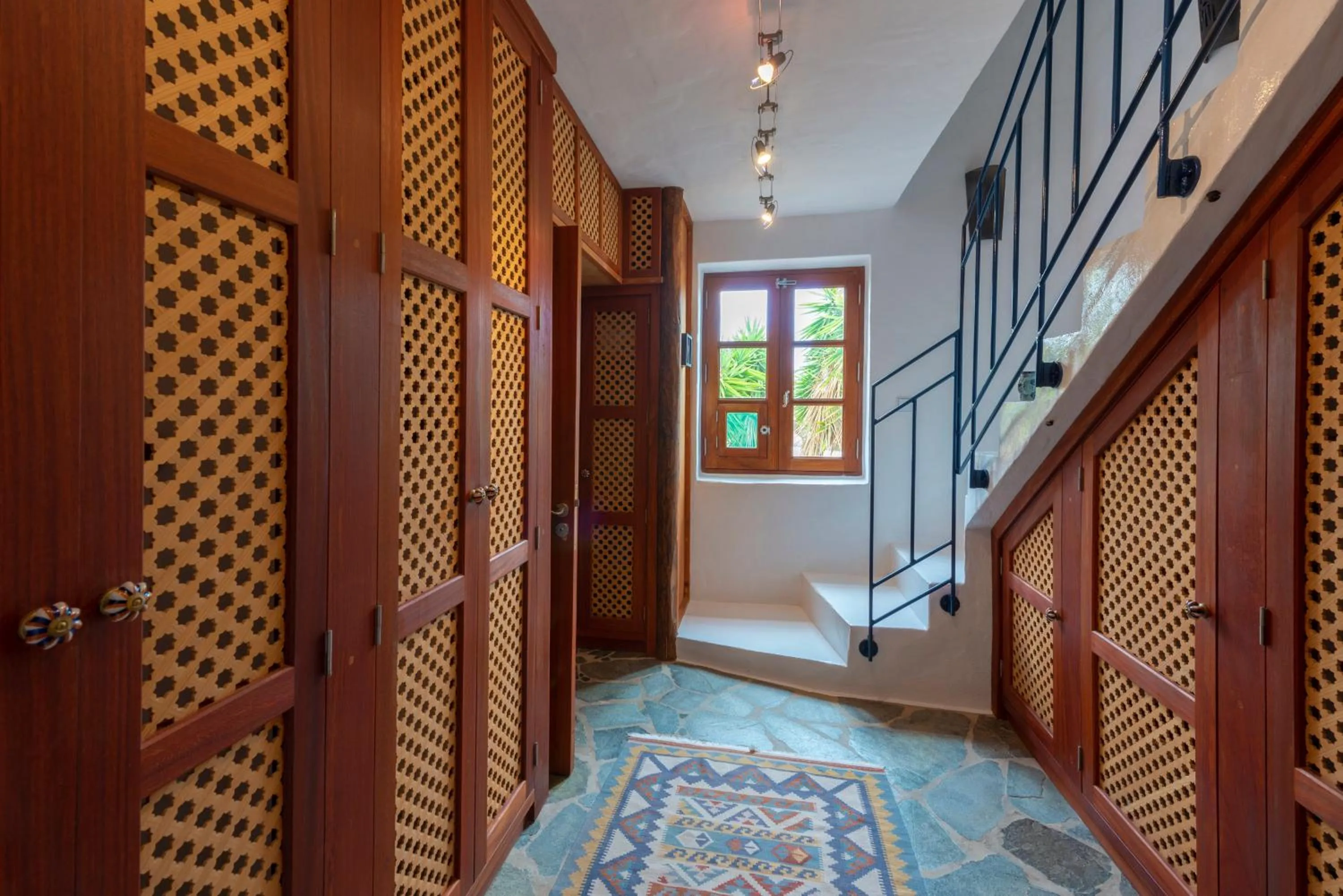 Area and facilities in Villa El Inti