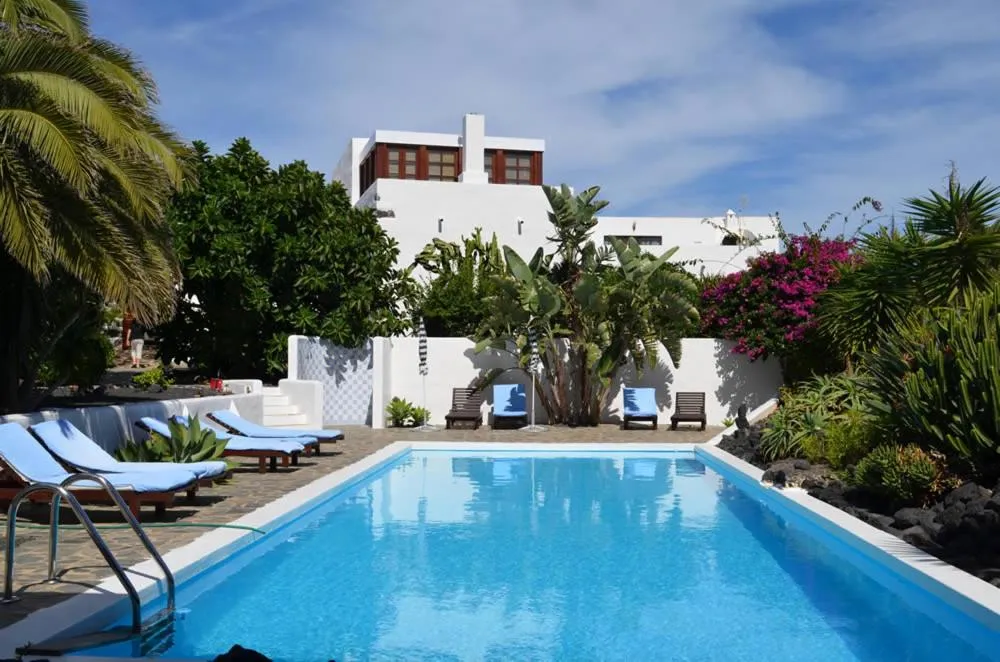 Swimming pool in Villa El Inti